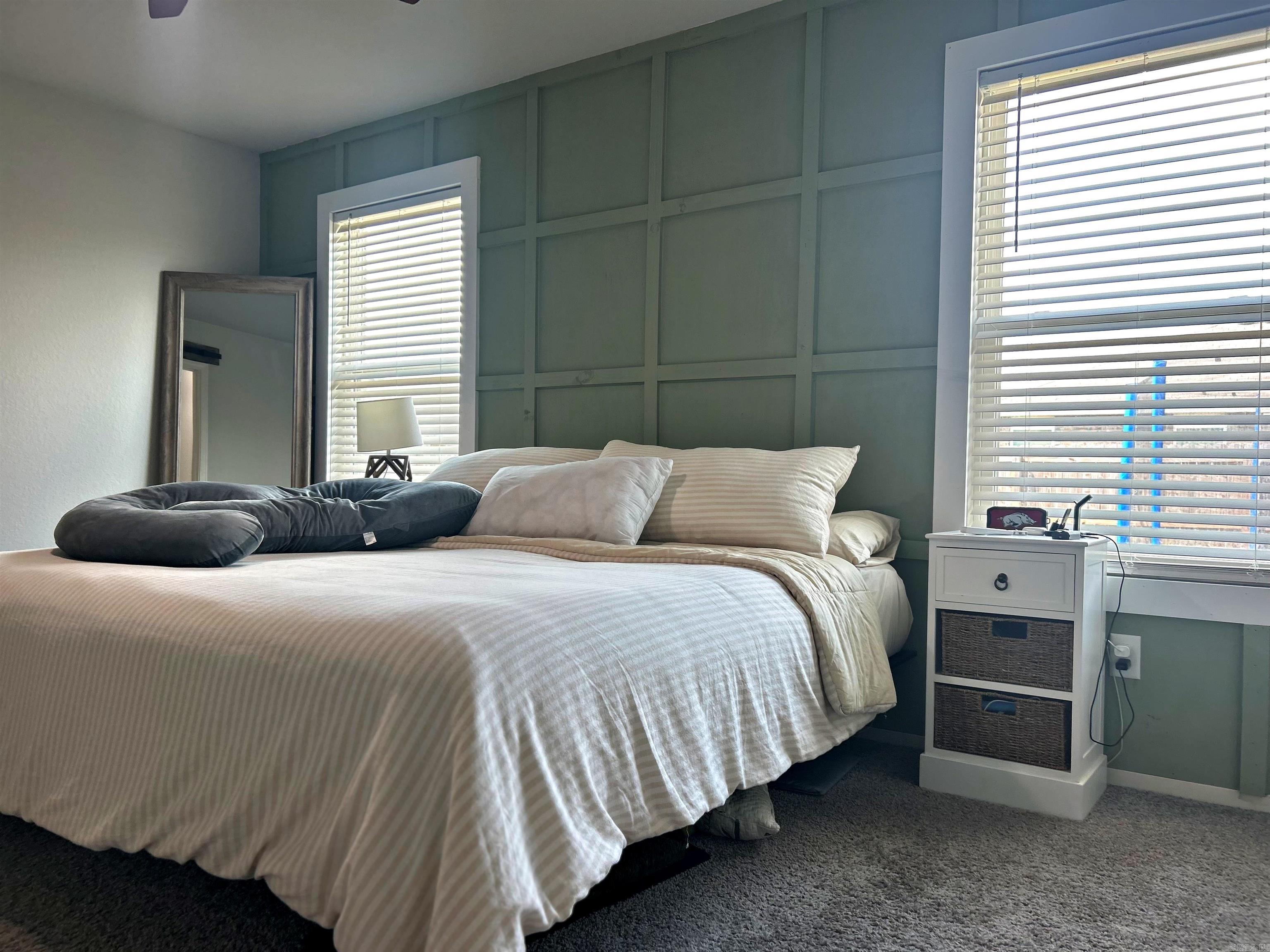 WHITE OAK CROSSING - Residential