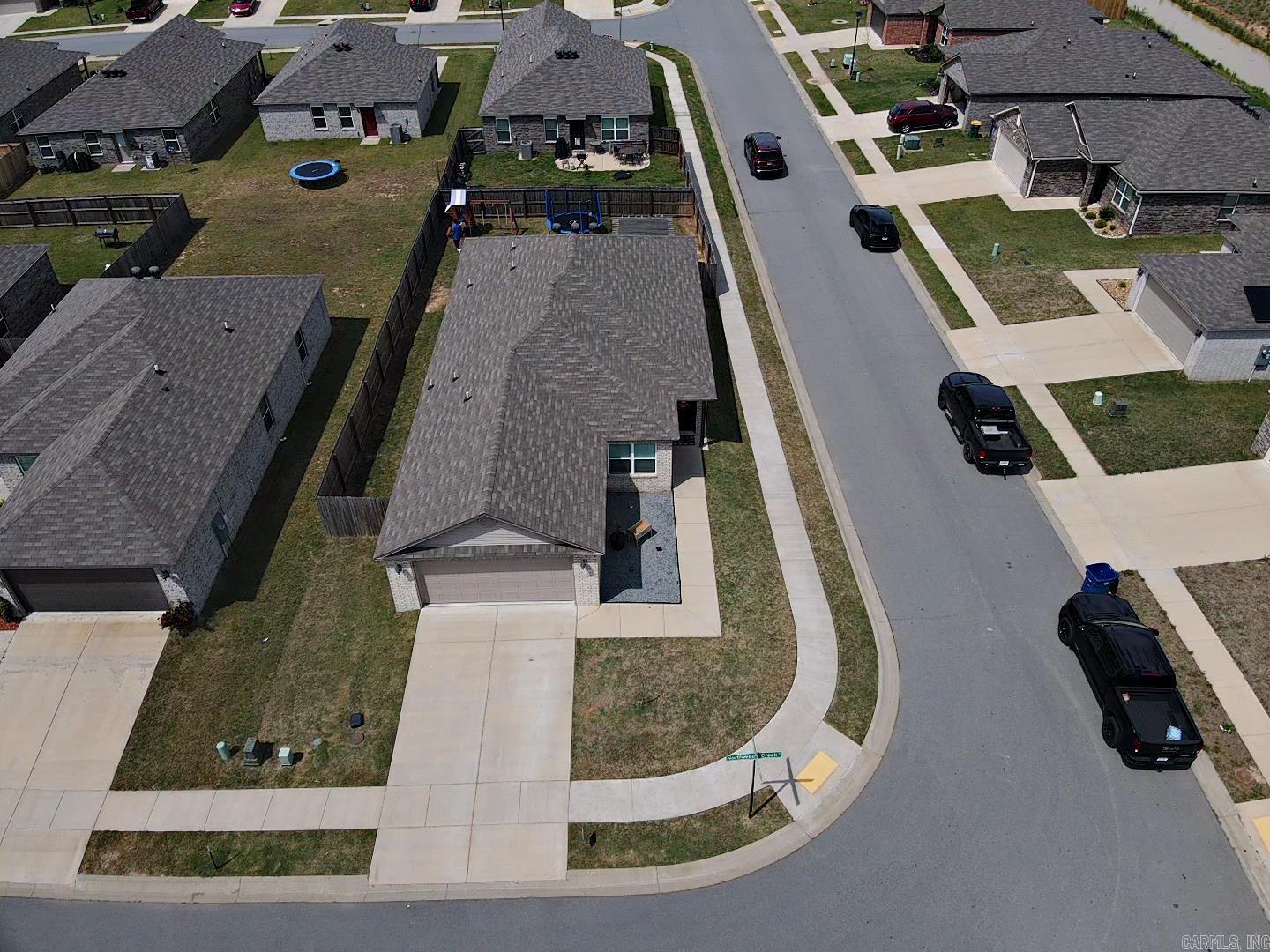 WHITE OAK CROSSING - Residential