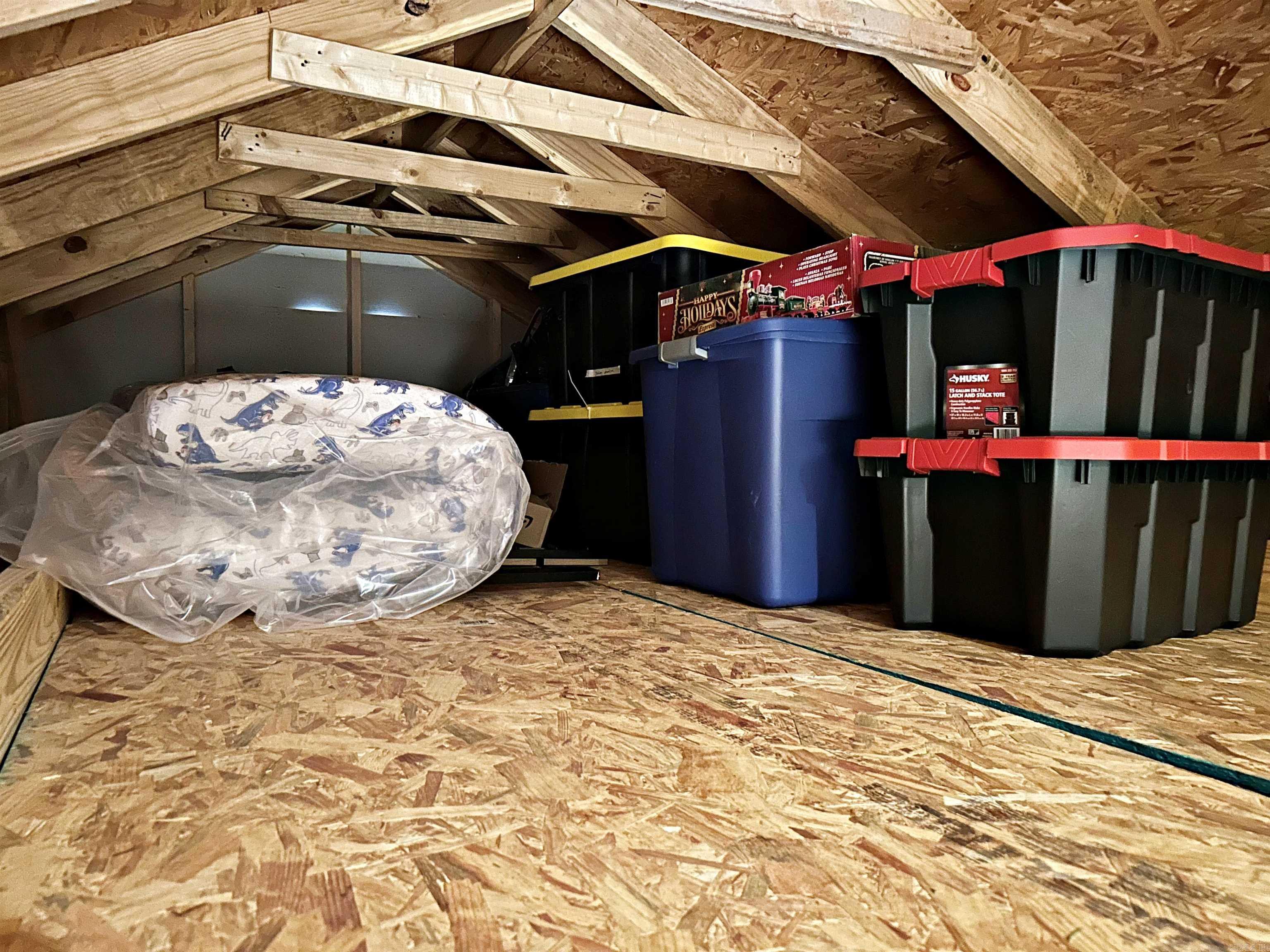 WHITE OAK CROSSING - Residential