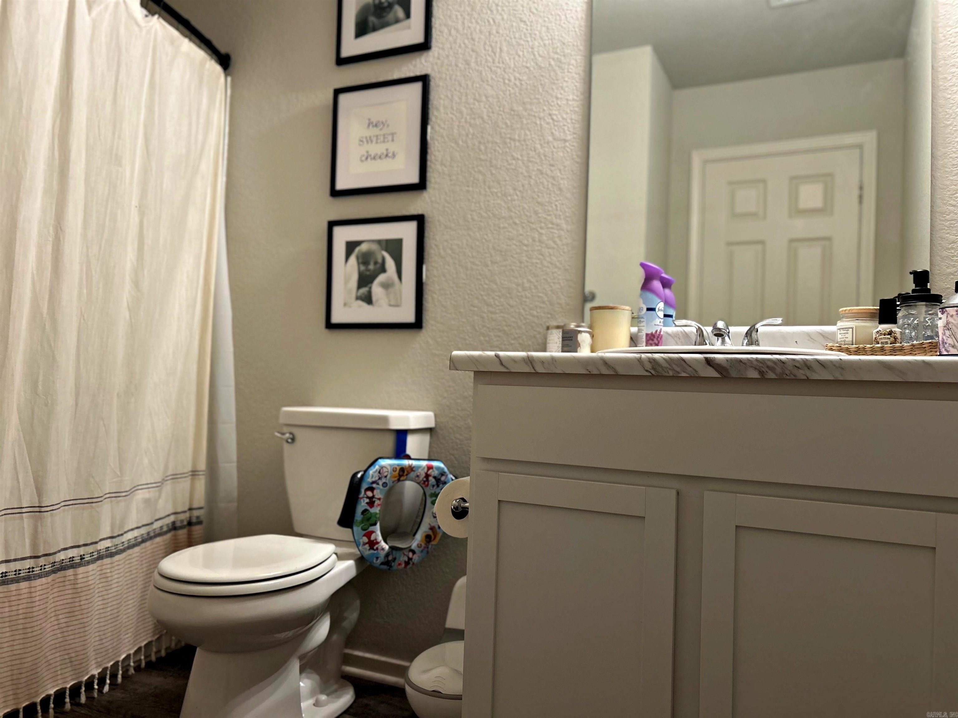 WHITE OAK CROSSING - Residential