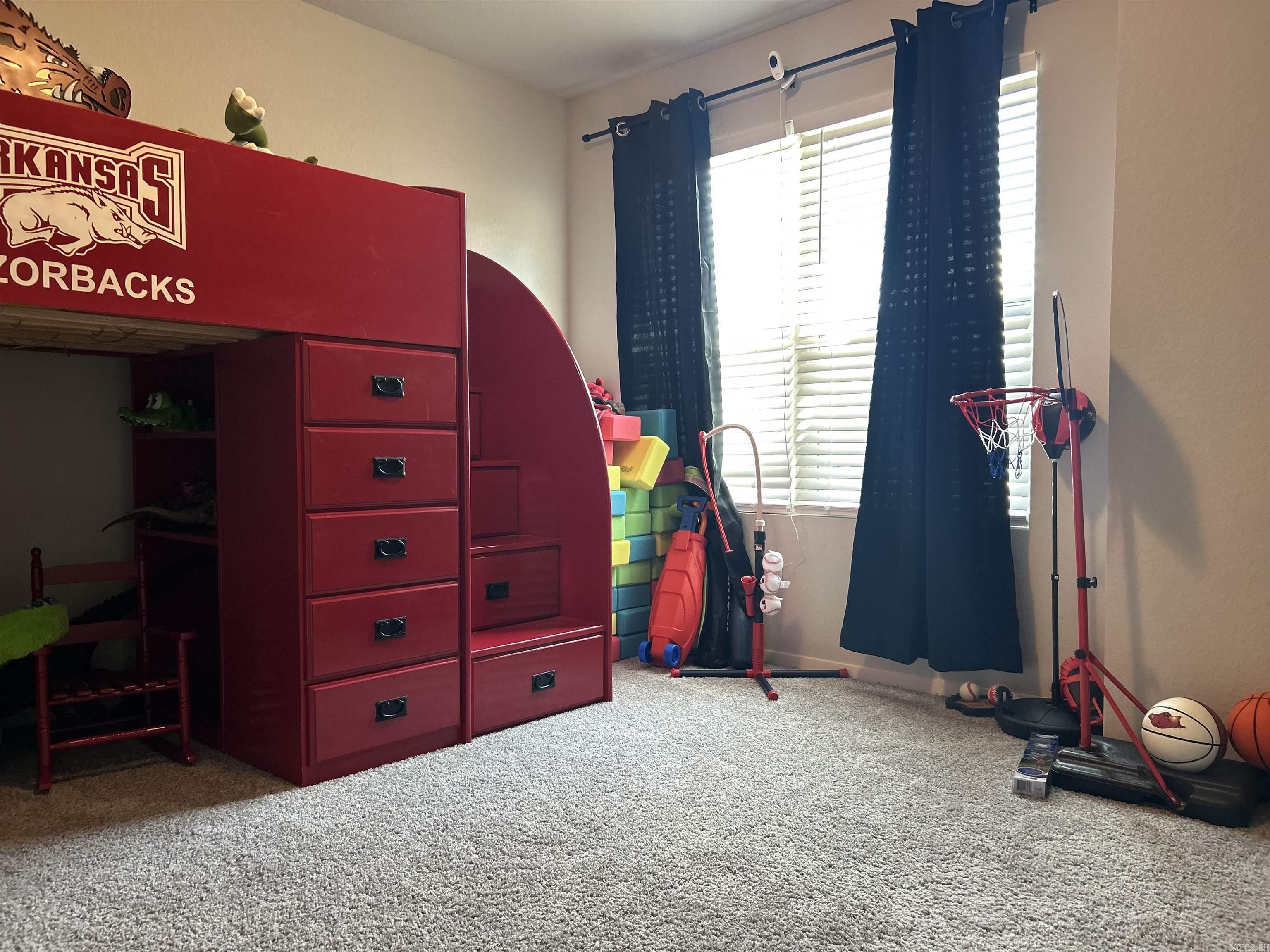 WHITE OAK CROSSING - Residential