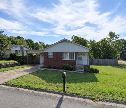 Photo of 4800 Pike Avenue, North Little Rock, AR 72118 (MLS # 26038032)