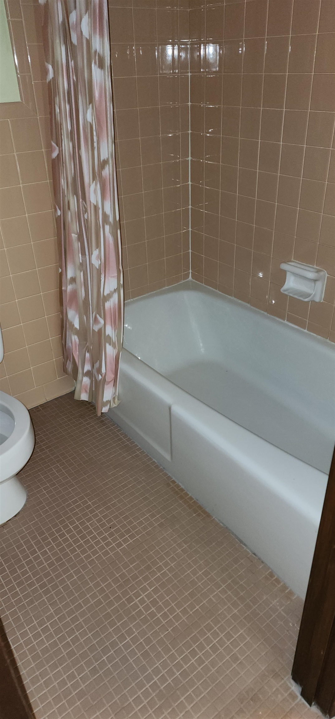 Townhouse 2nd - Residential Lease