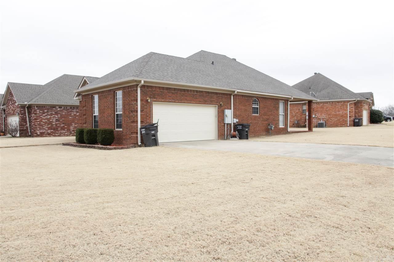 Base Meadows - Residential Lease