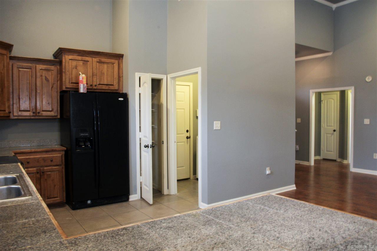 Base Meadows - Residential Lease