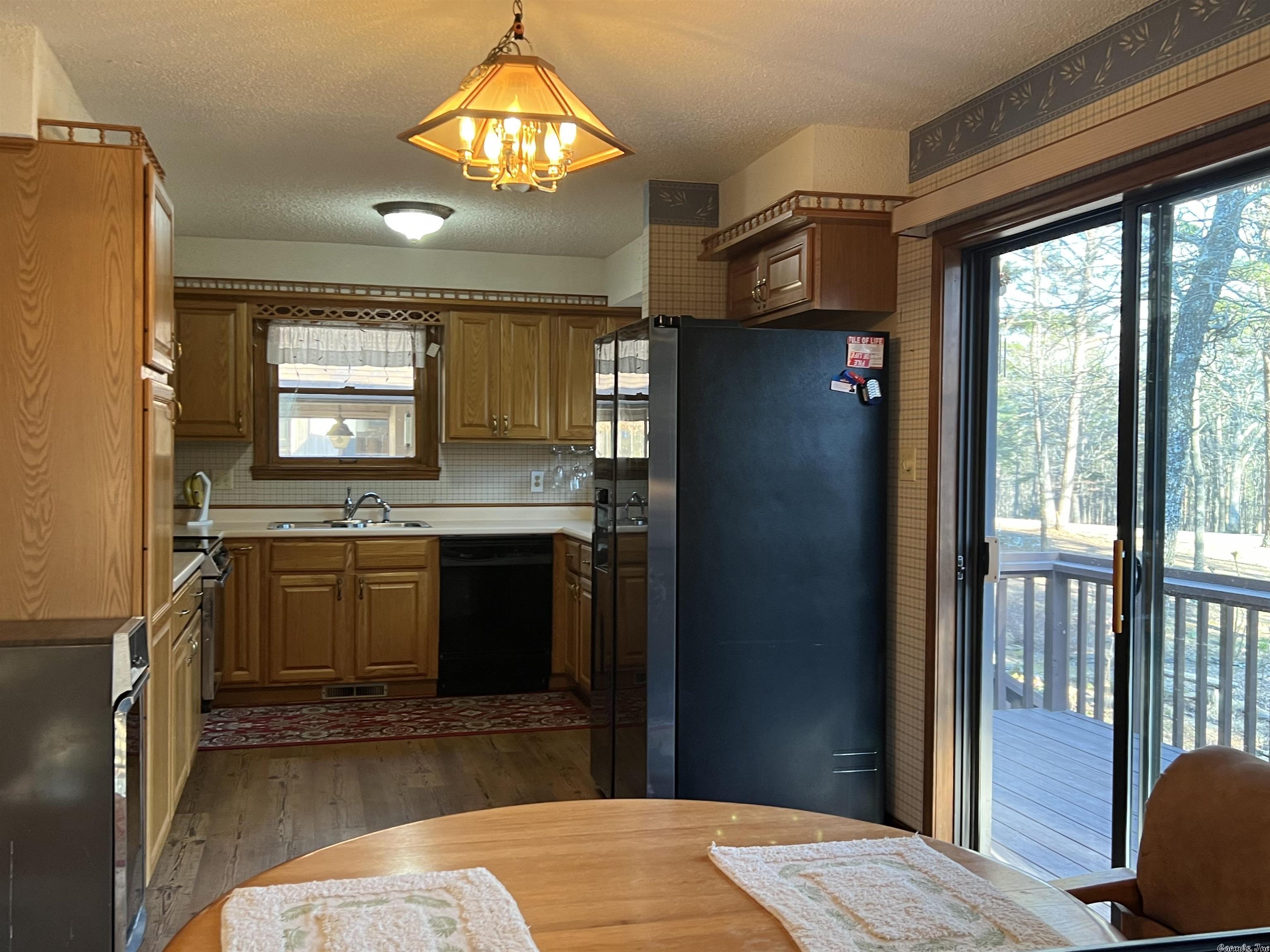 INDIAN HILLS - Residential