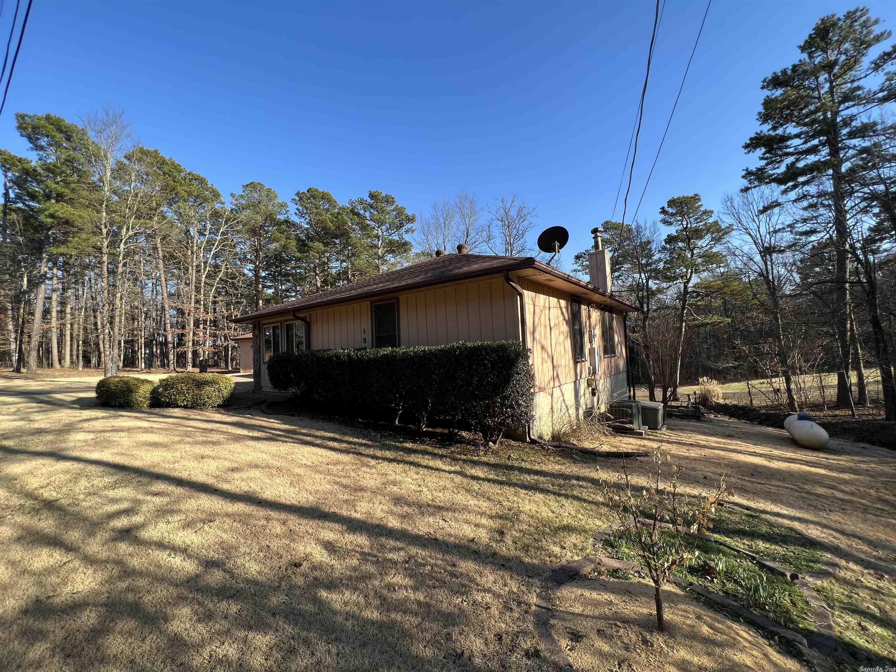 INDIAN HILLS - Residential