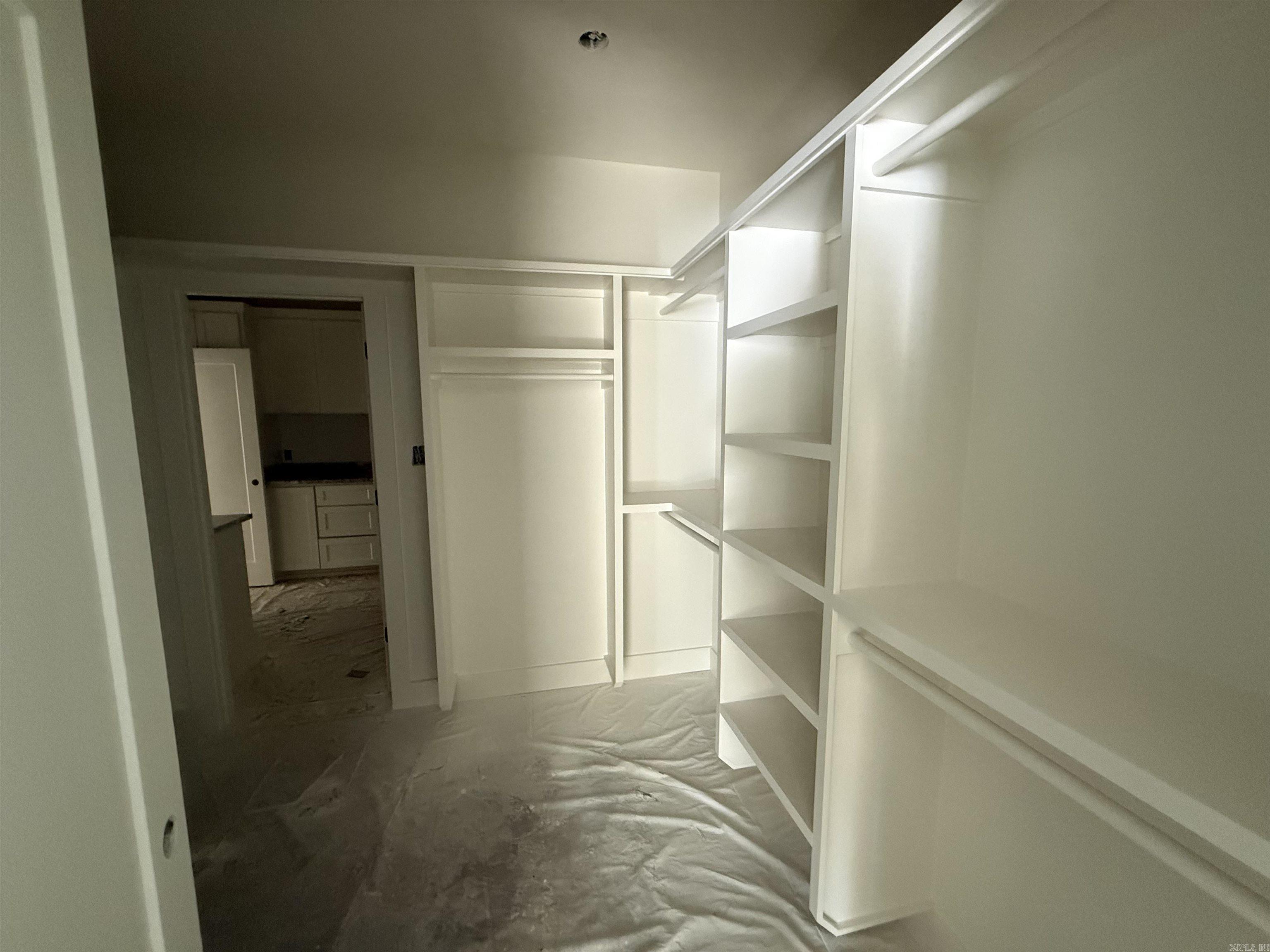 COYOTE RIDGE - Residential