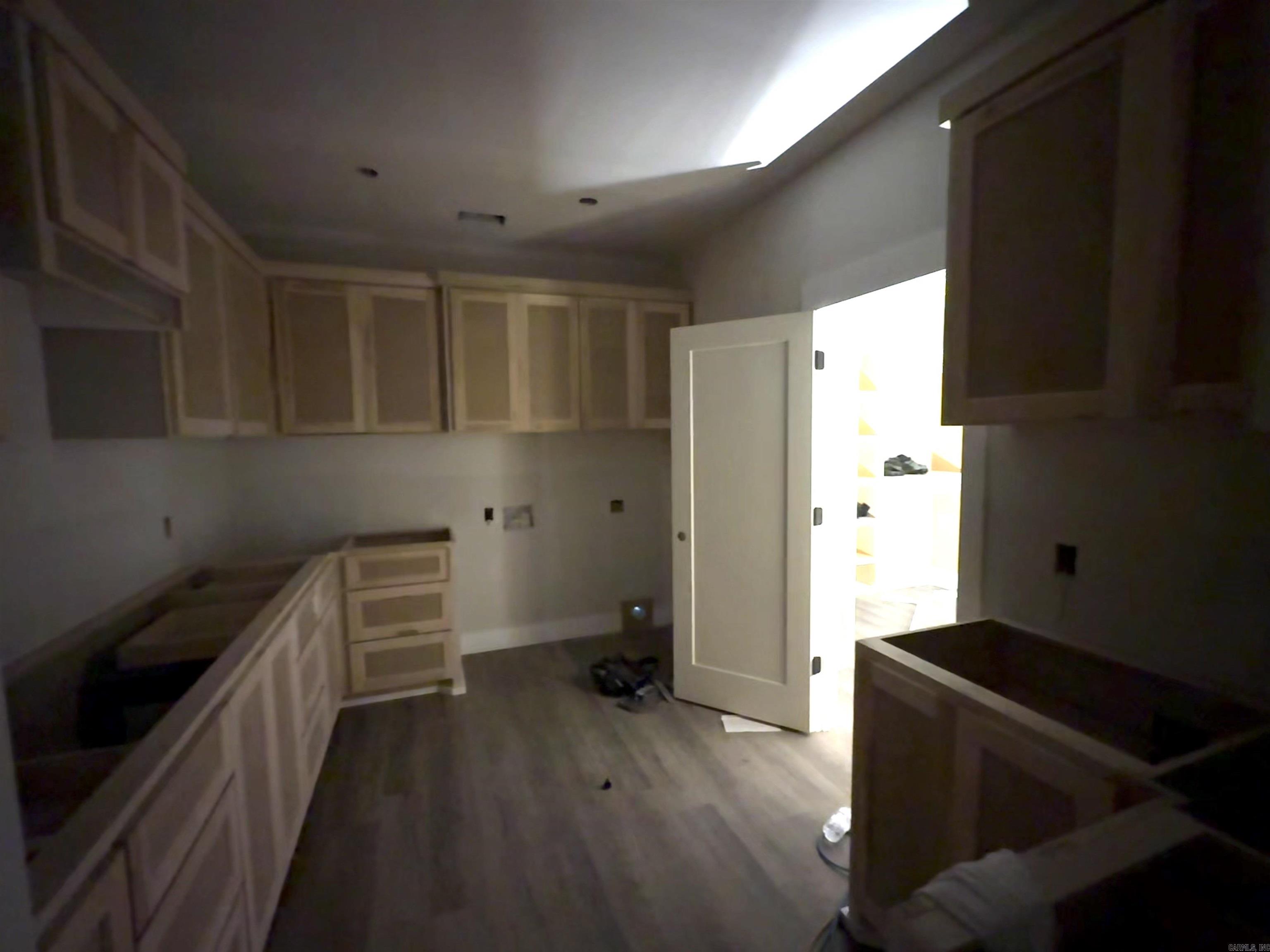 COYOTE RIDGE - Residential