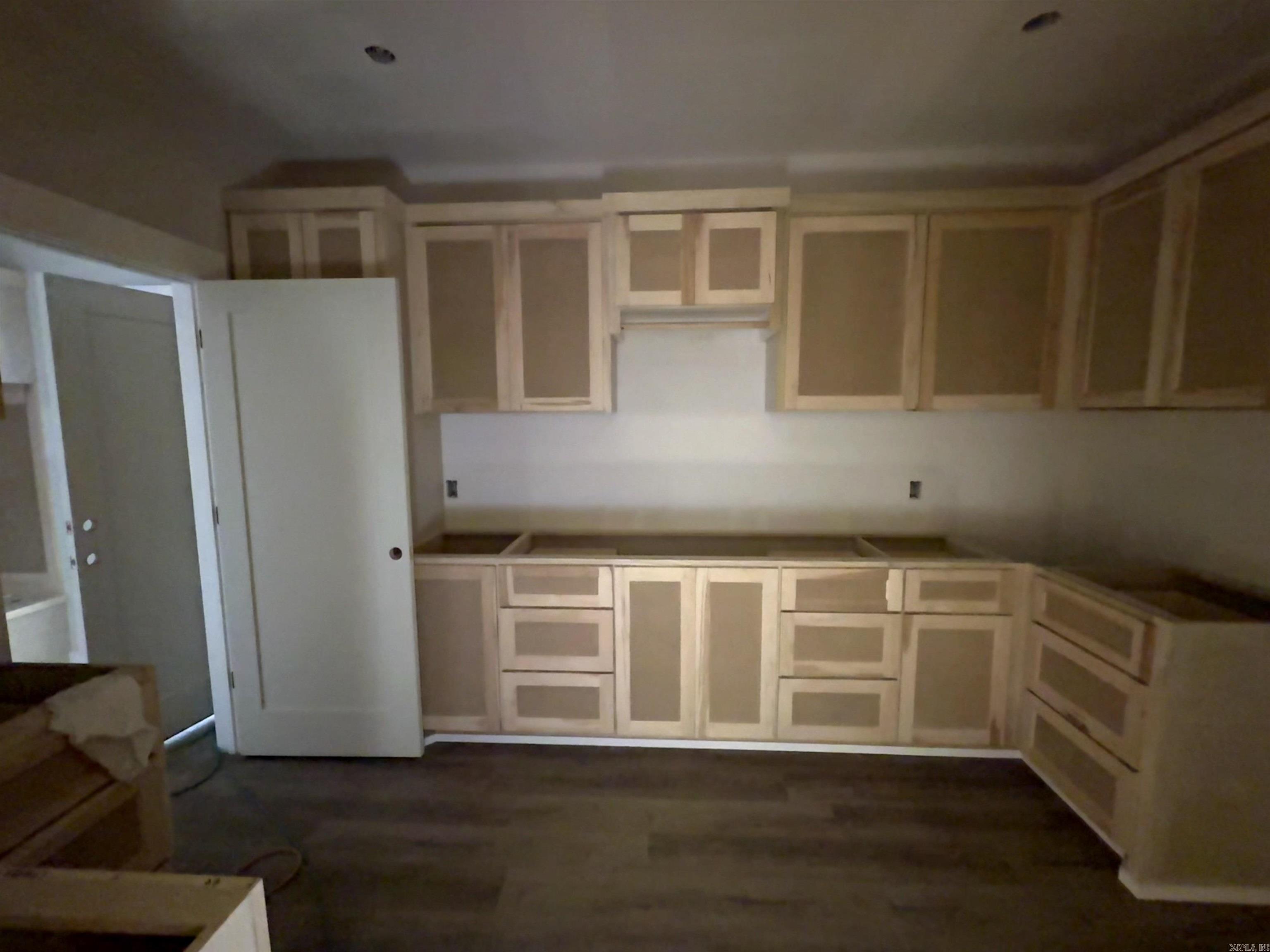 COYOTE RIDGE - Residential