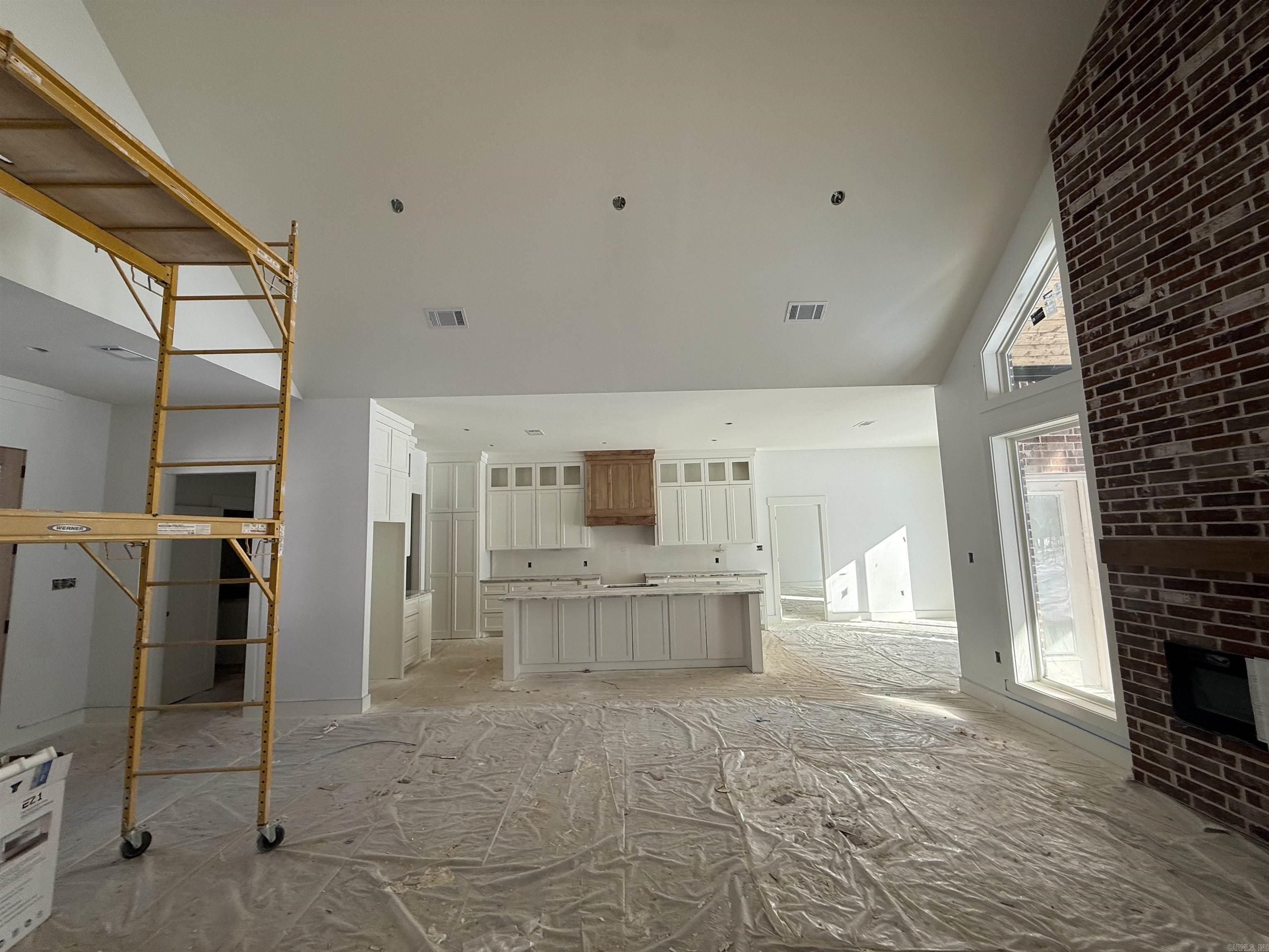 COYOTE RIDGE - Residential