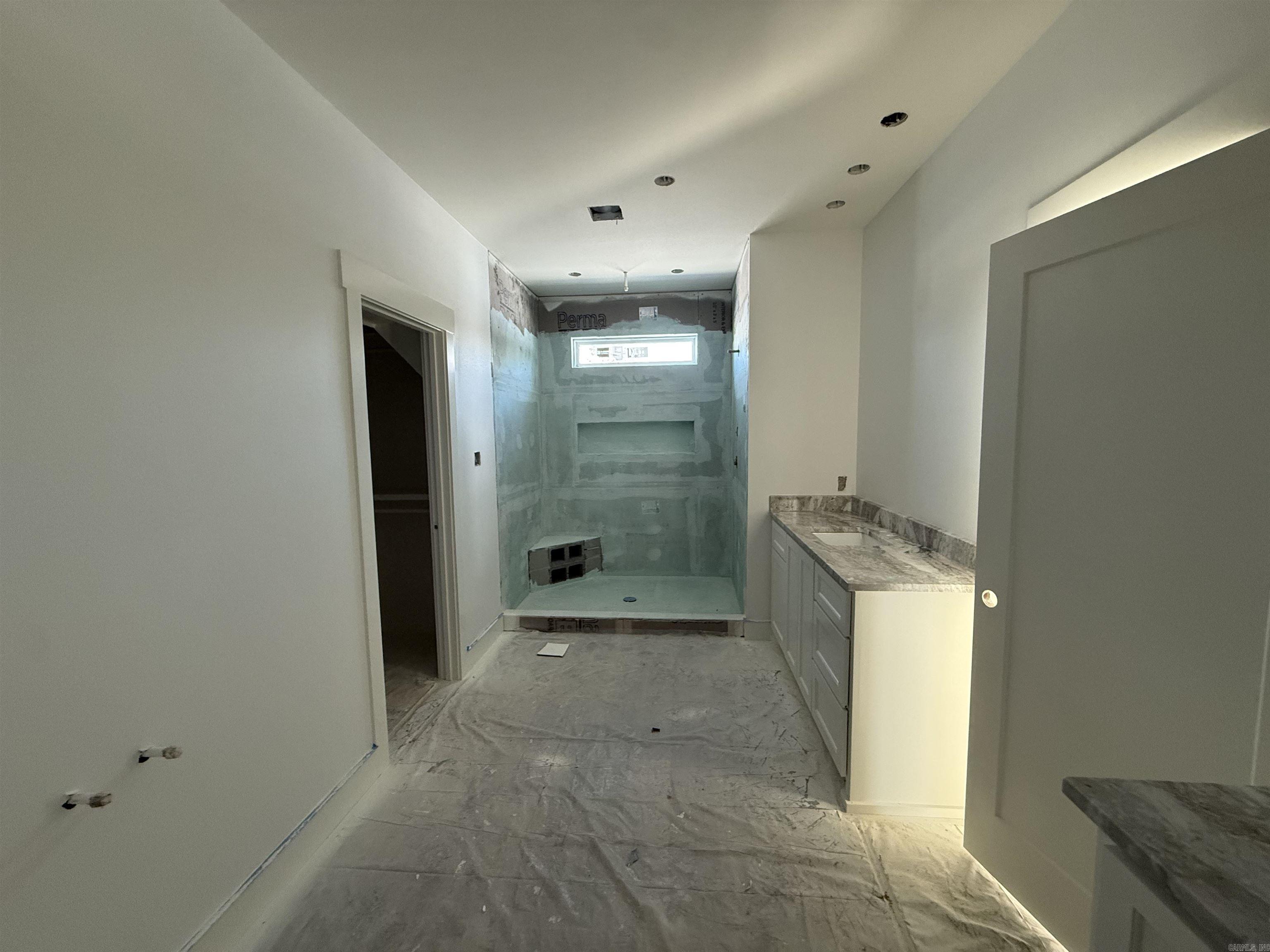 COYOTE RIDGE - Residential