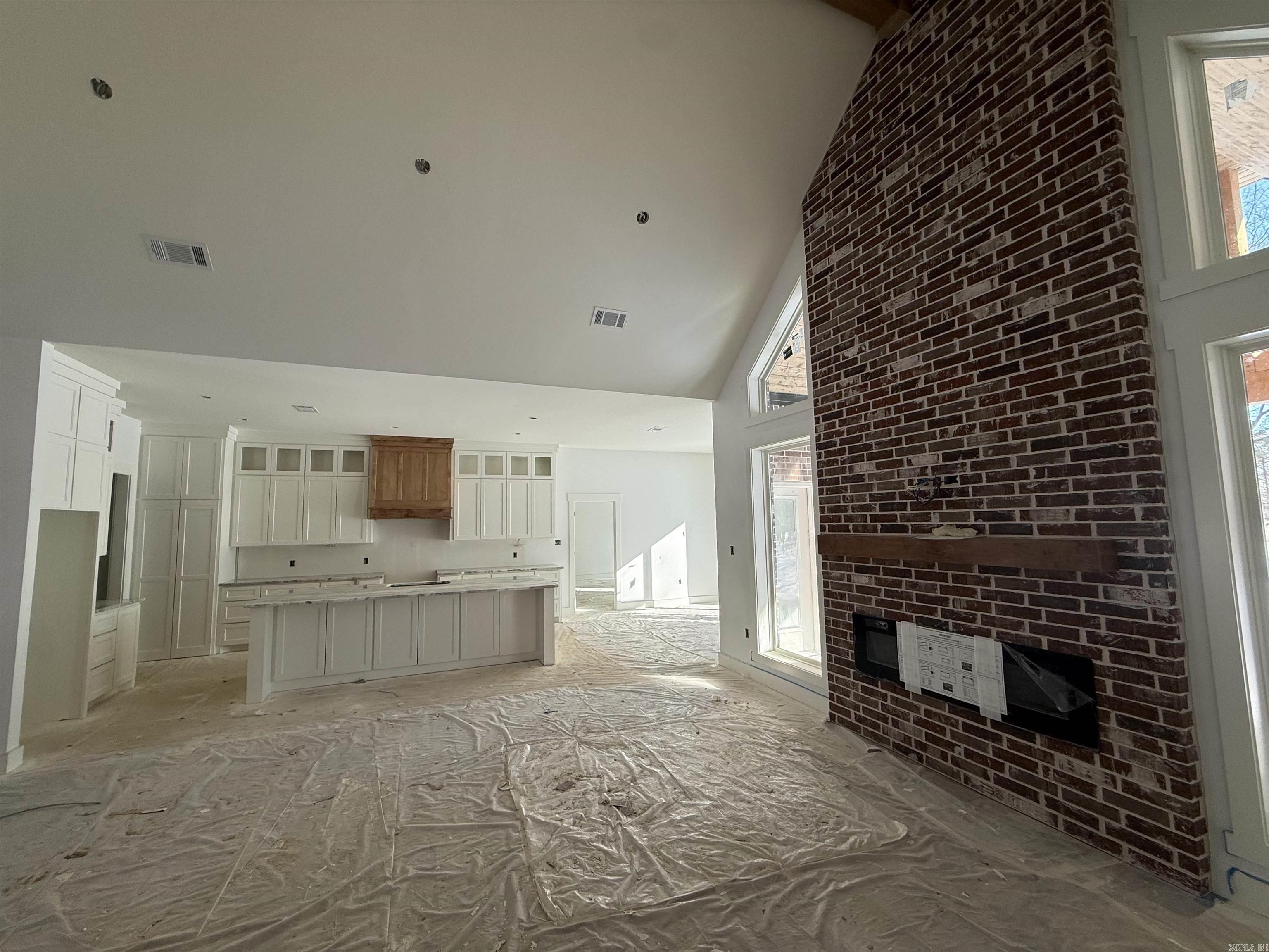 COYOTE RIDGE - Residential