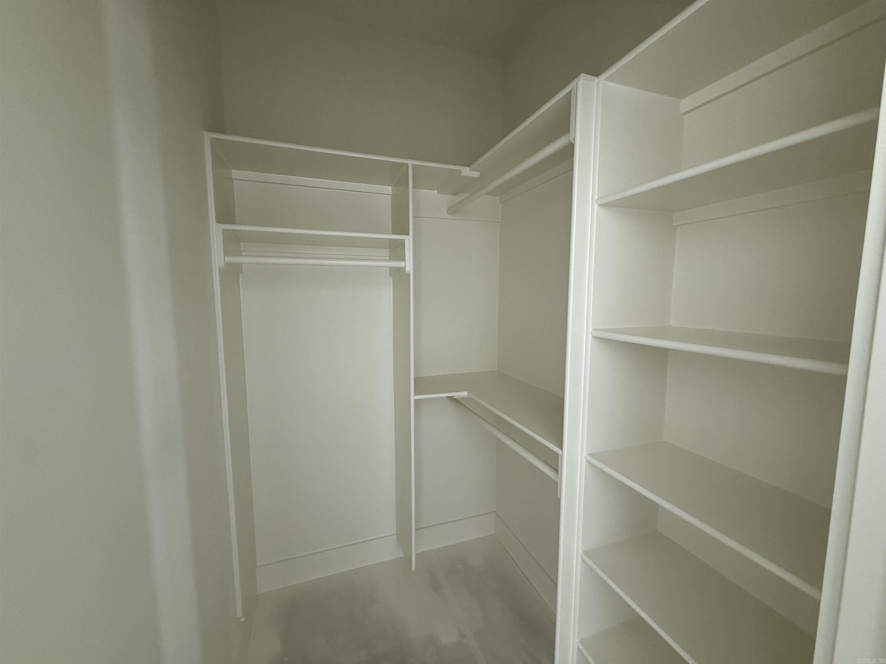 COYOTE RIDGE - Residential