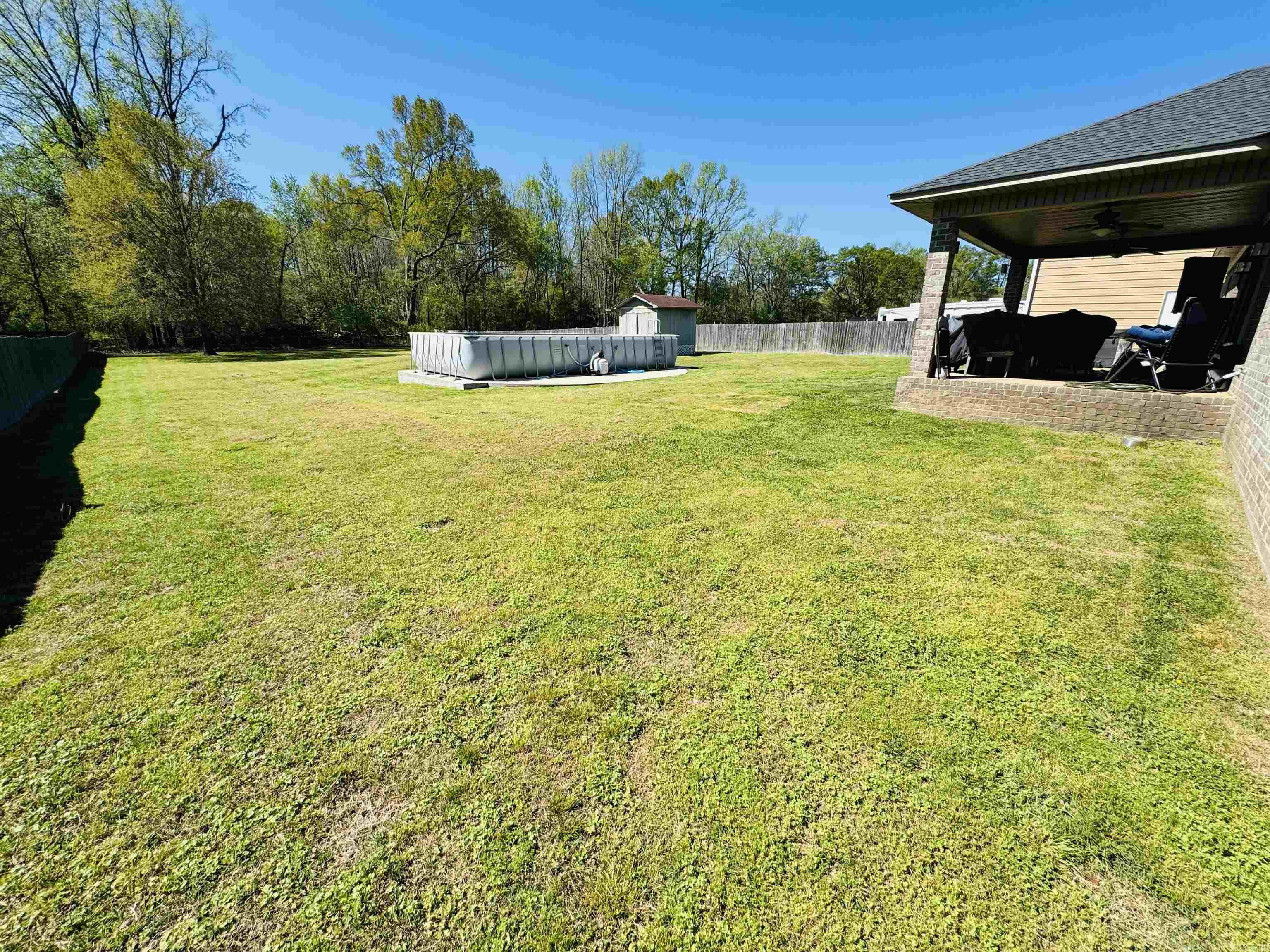DERDEN ESTATES - Residential