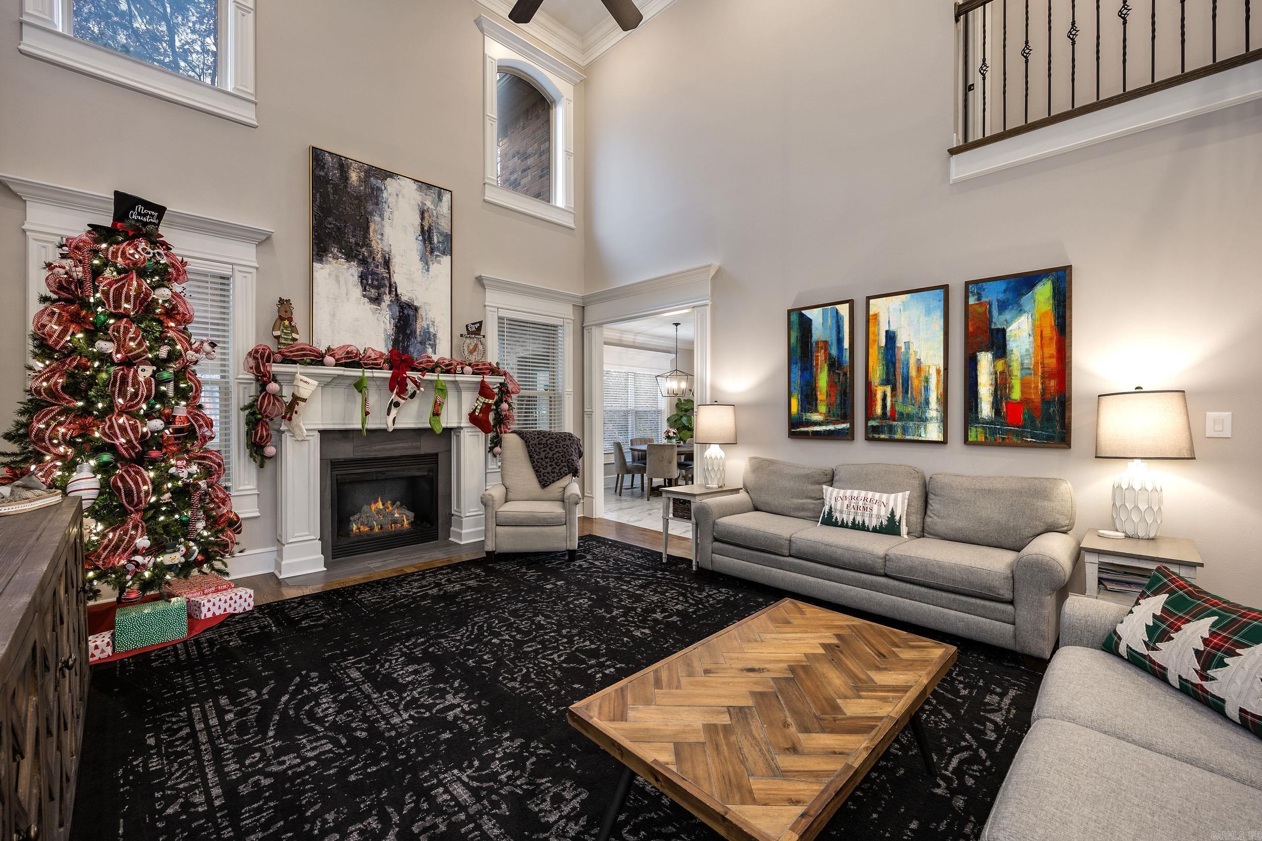 WOODLANDS EDGE - Residential