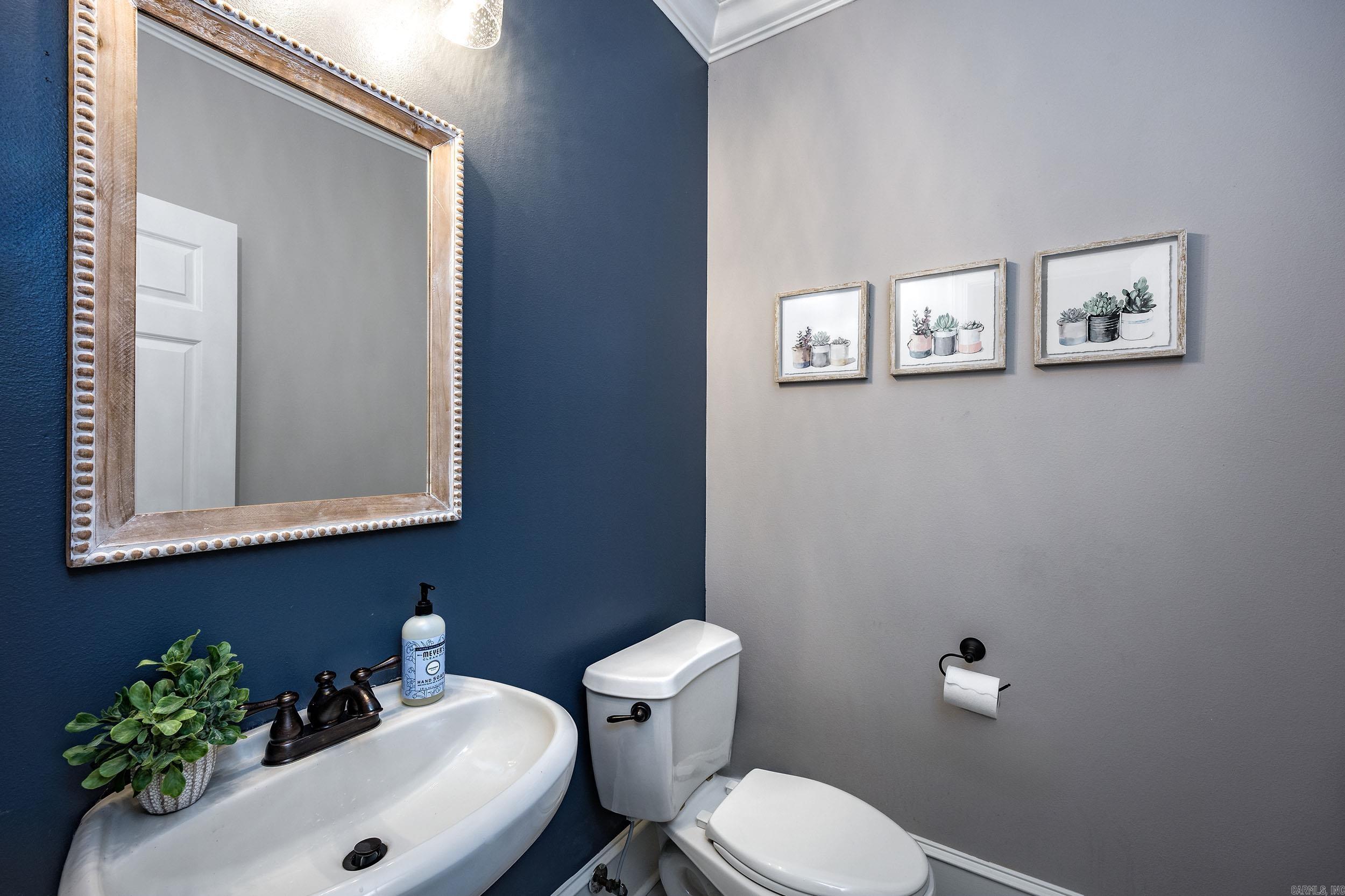 WOODLANDS EDGE - Residential