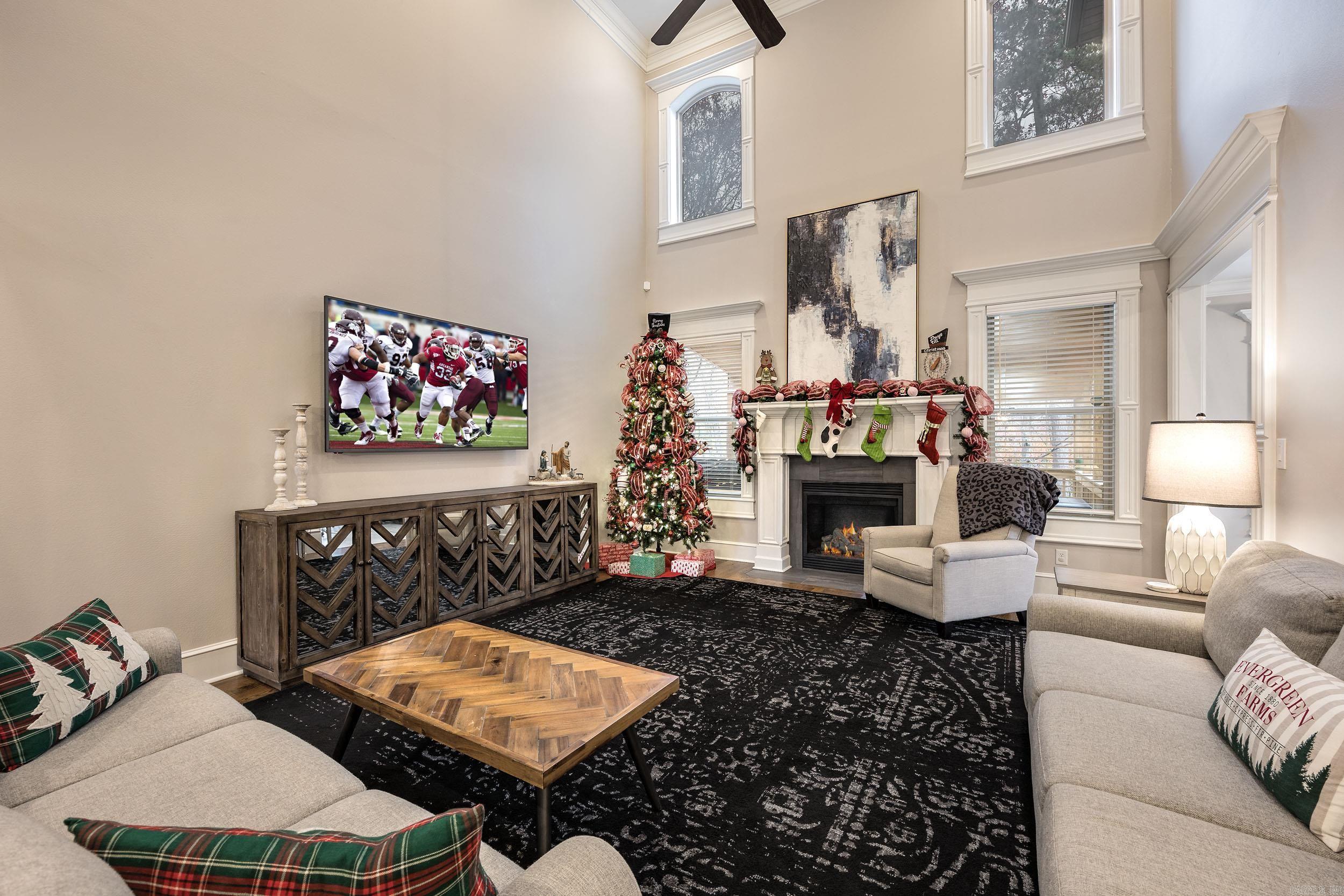 WOODLANDS EDGE - Residential