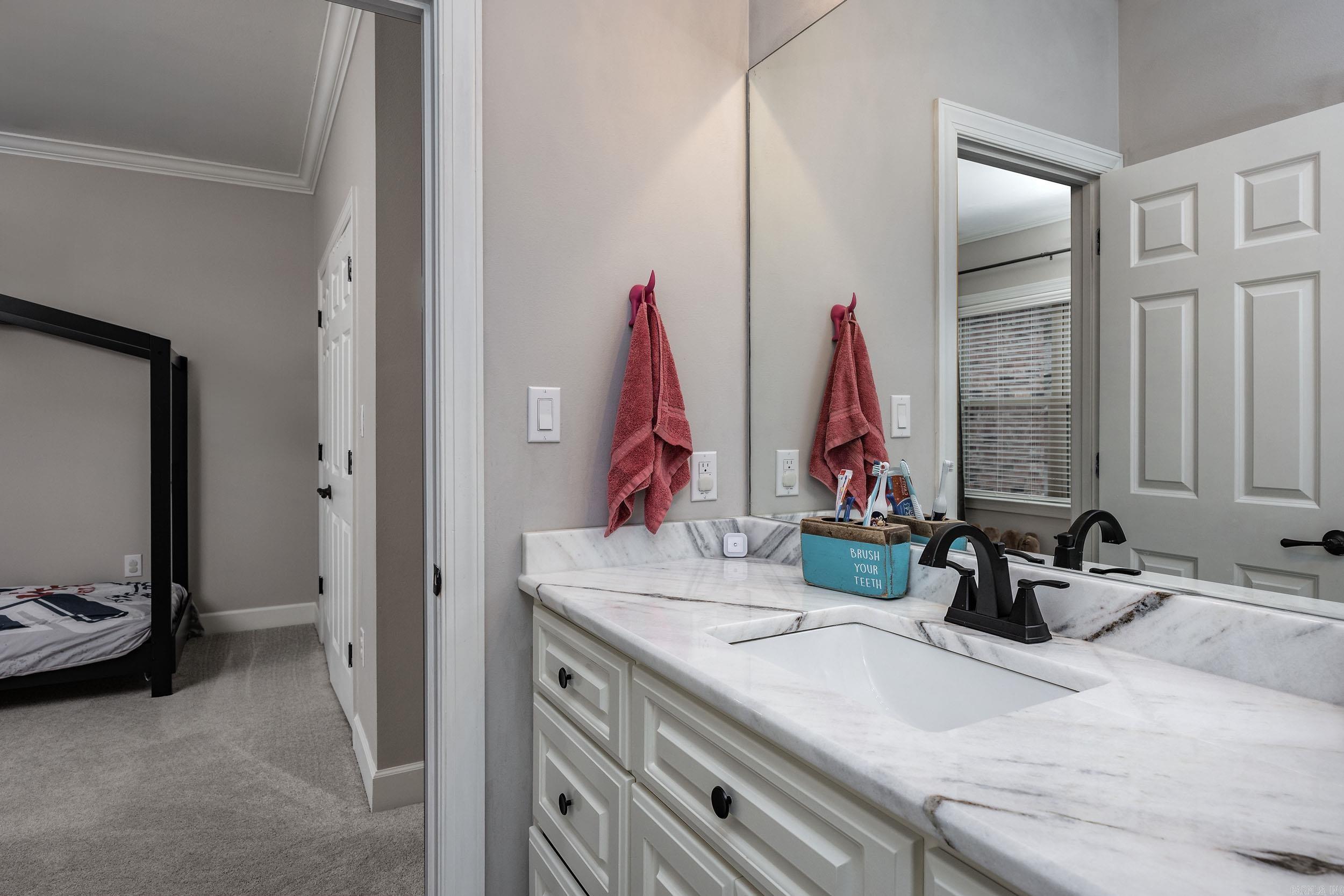 WOODLANDS EDGE - Residential