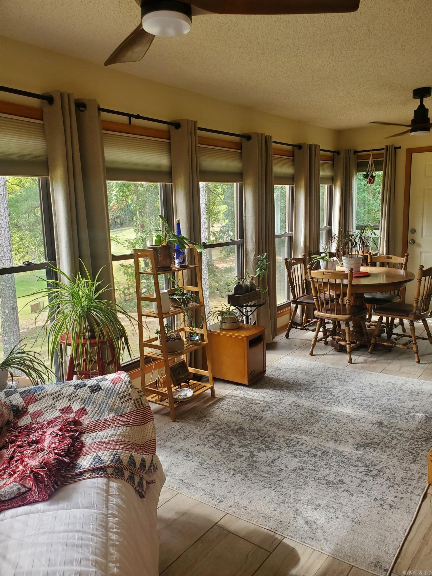 Country Club Ridge Town - Residential