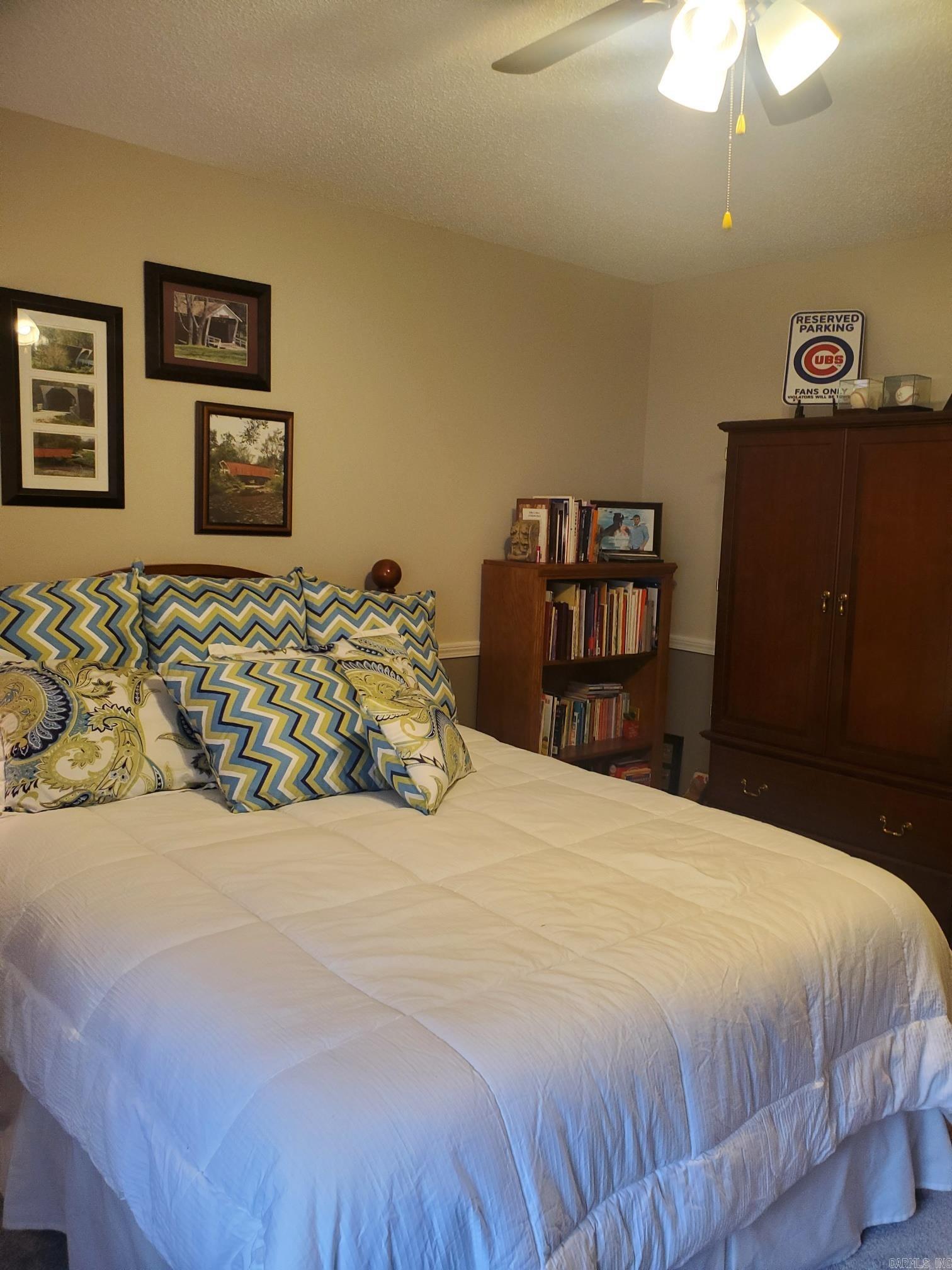 Country Club Ridge Town - Residential