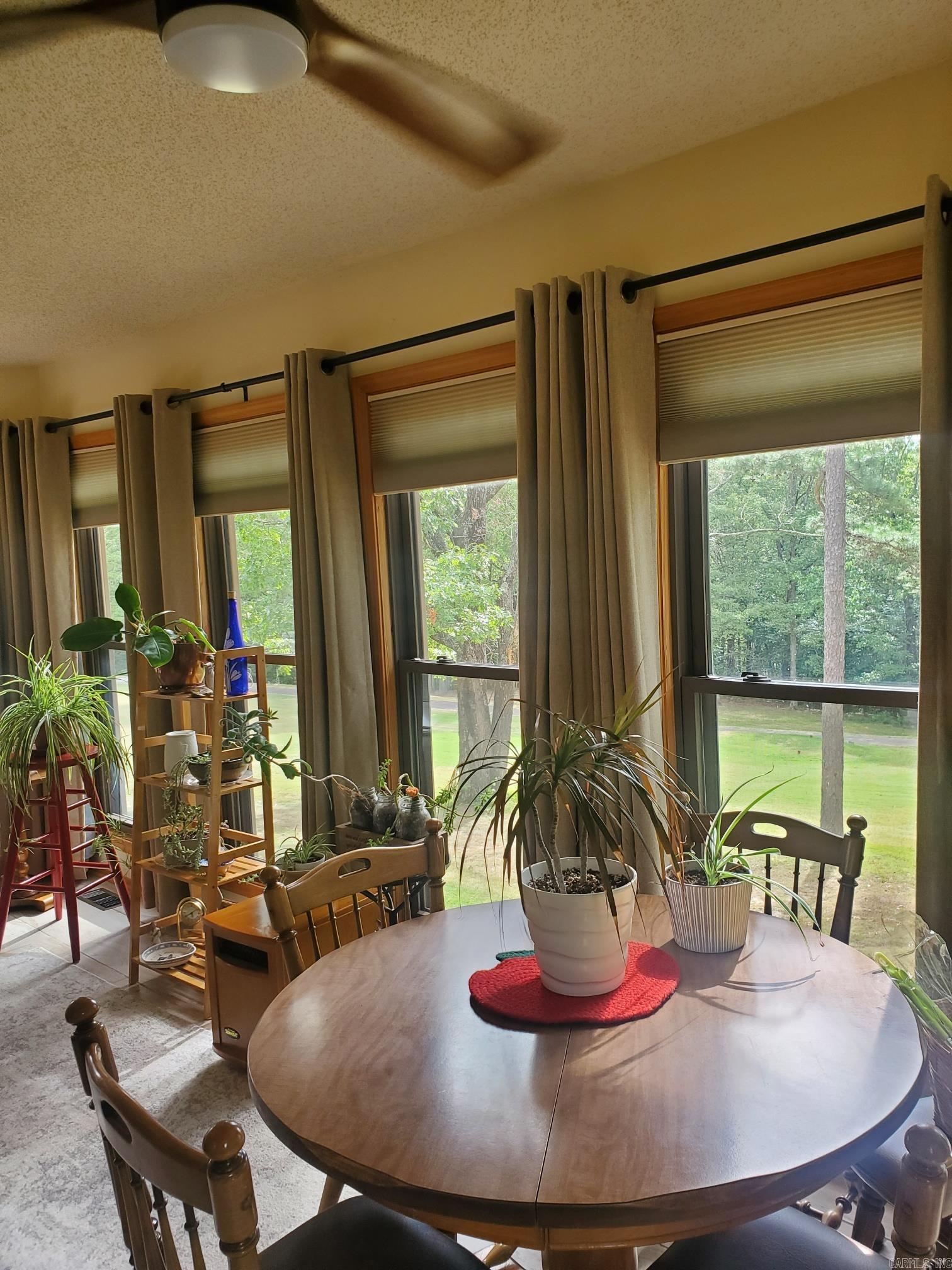 Country Club Ridge Town - Residential