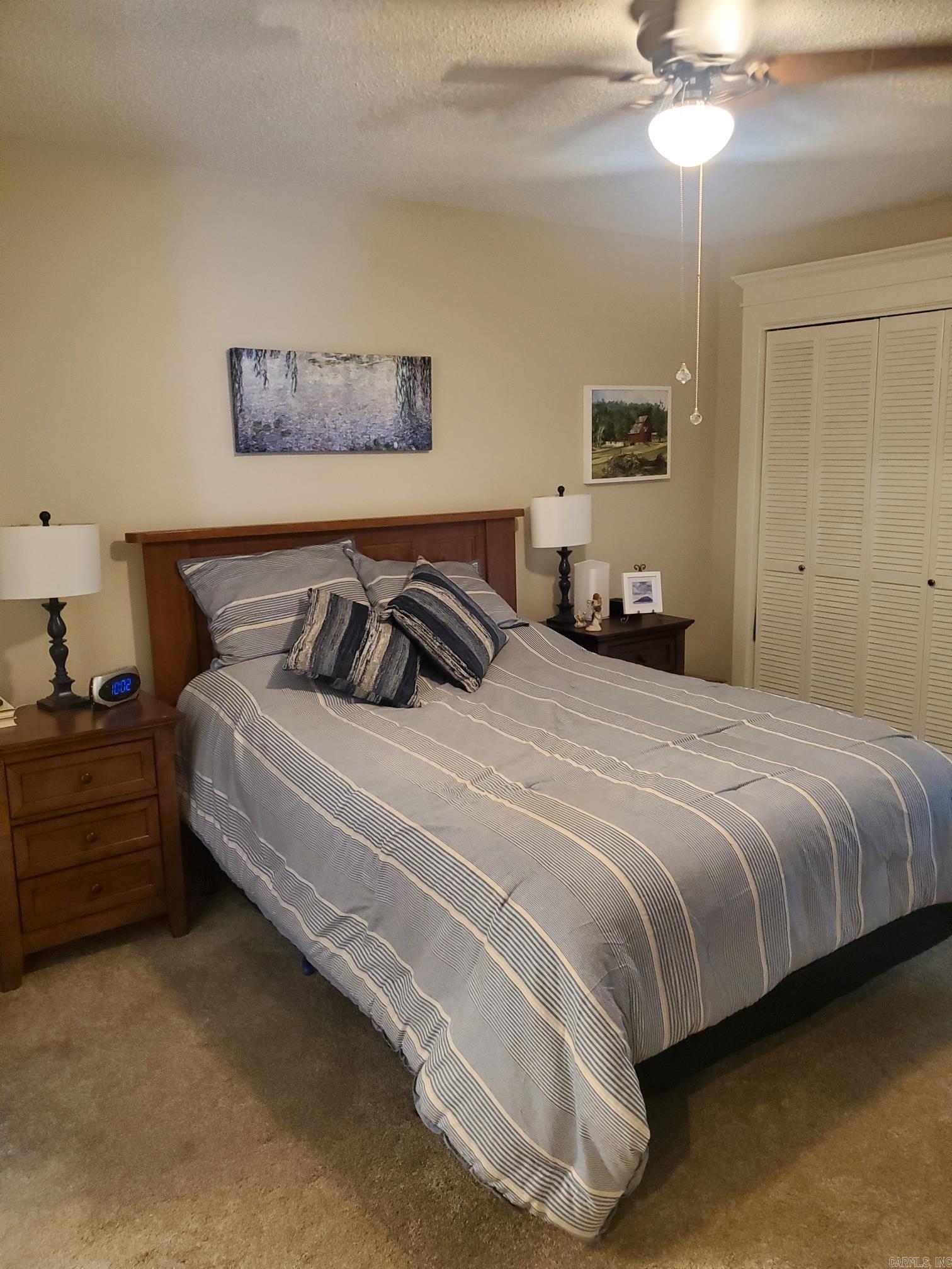 Country Club Ridge Town - Residential