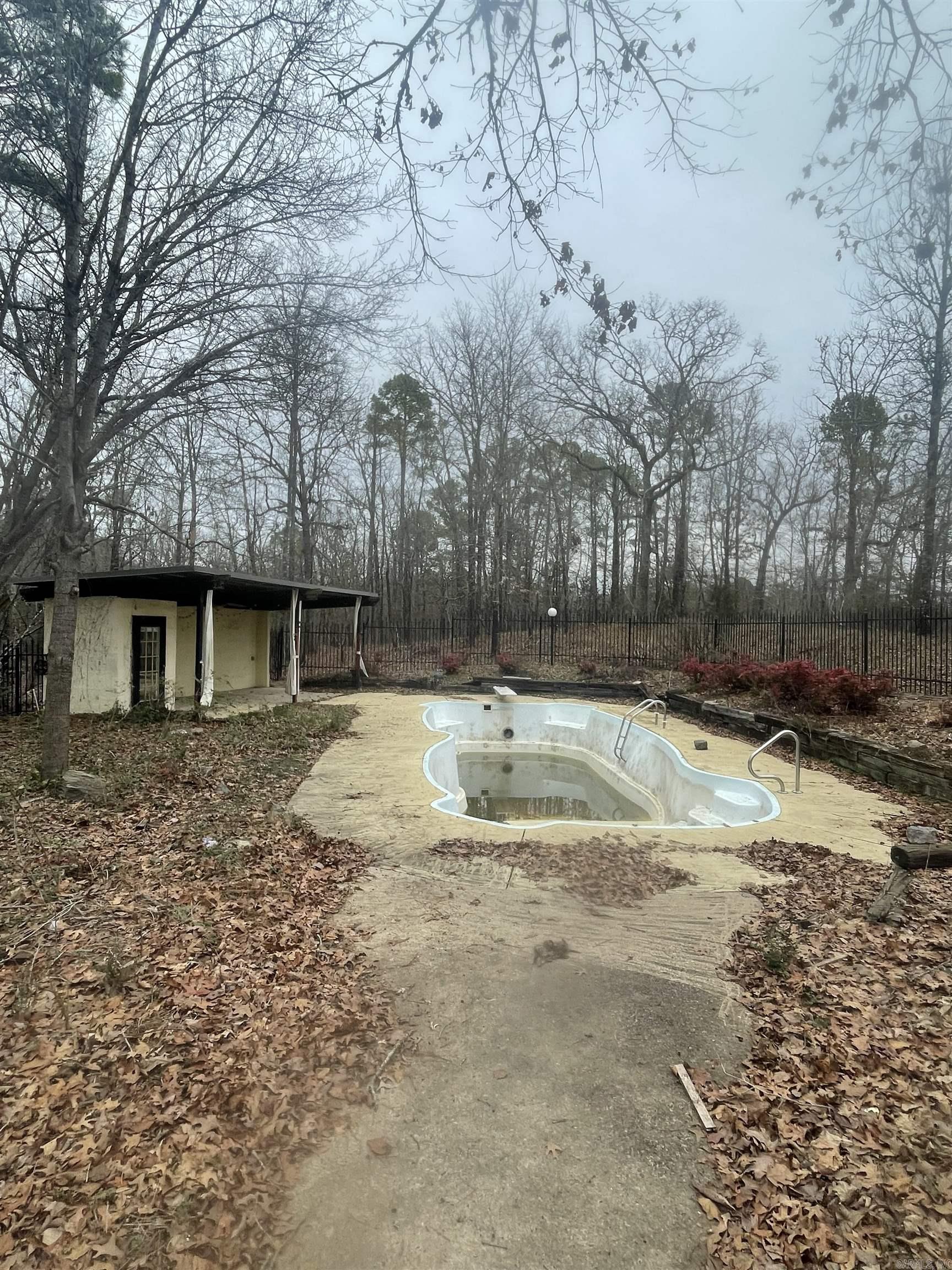 BAYOU RIDGE - Residential