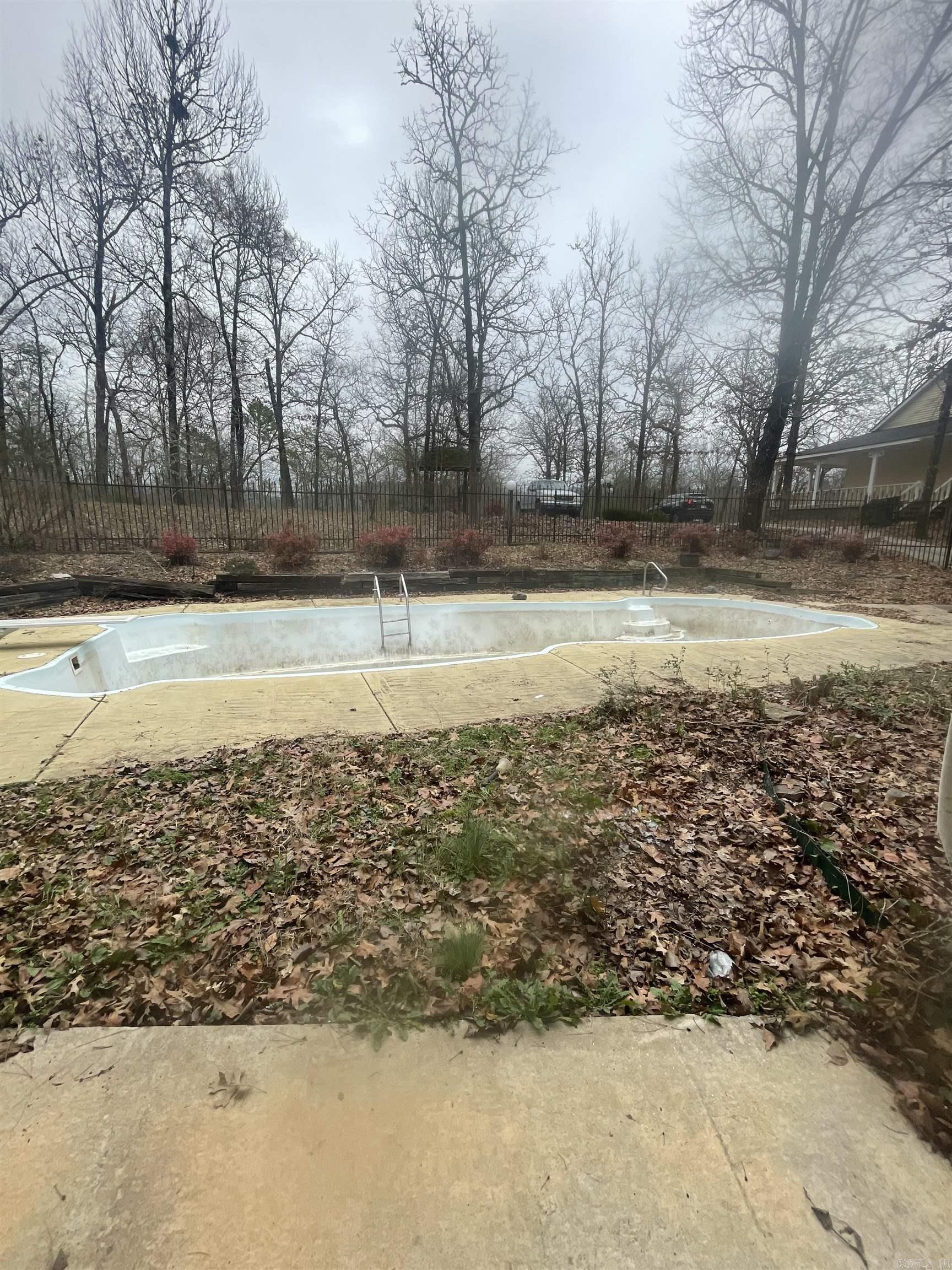 BAYOU RIDGE - Residential