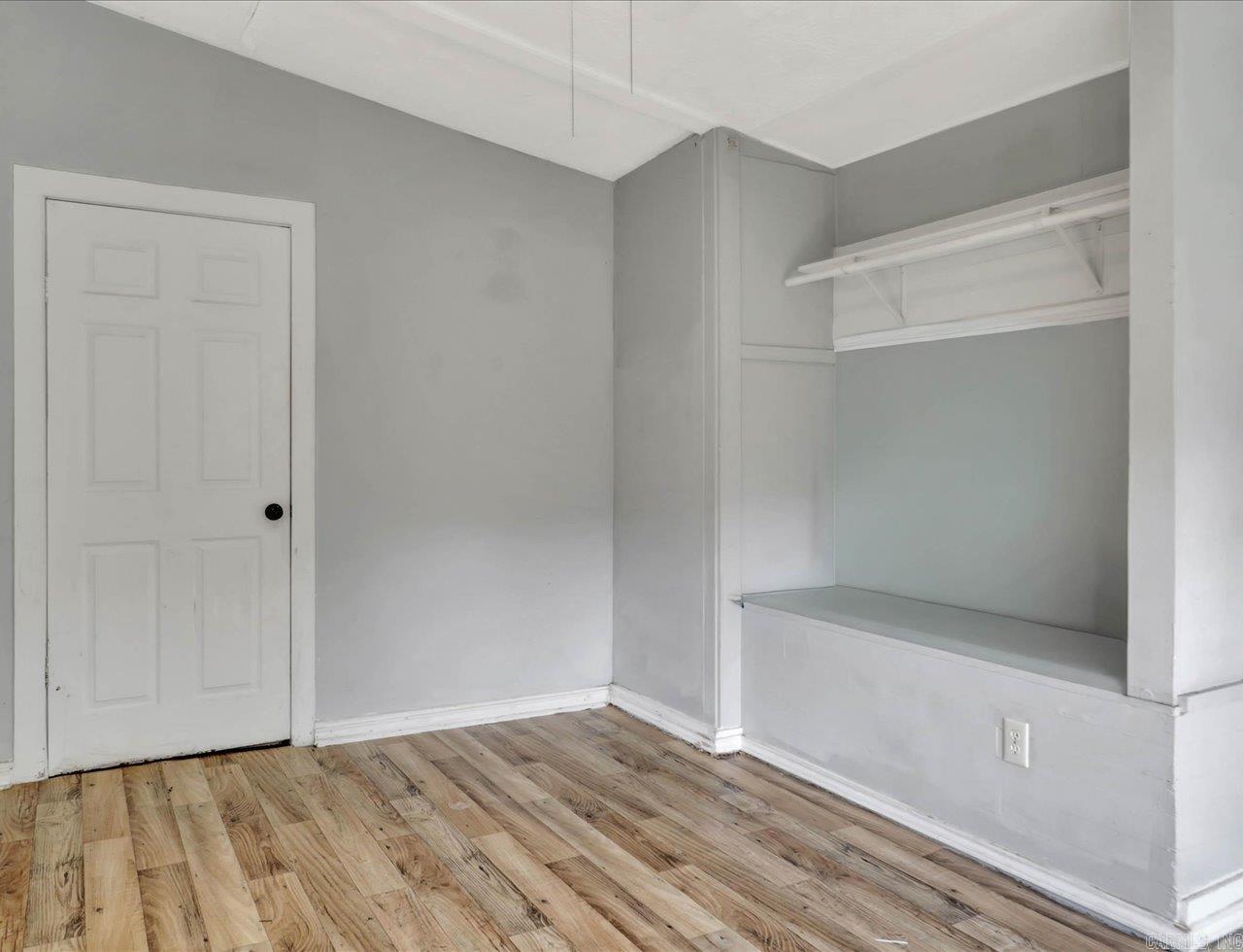 Metes & Bounds - Residential Income