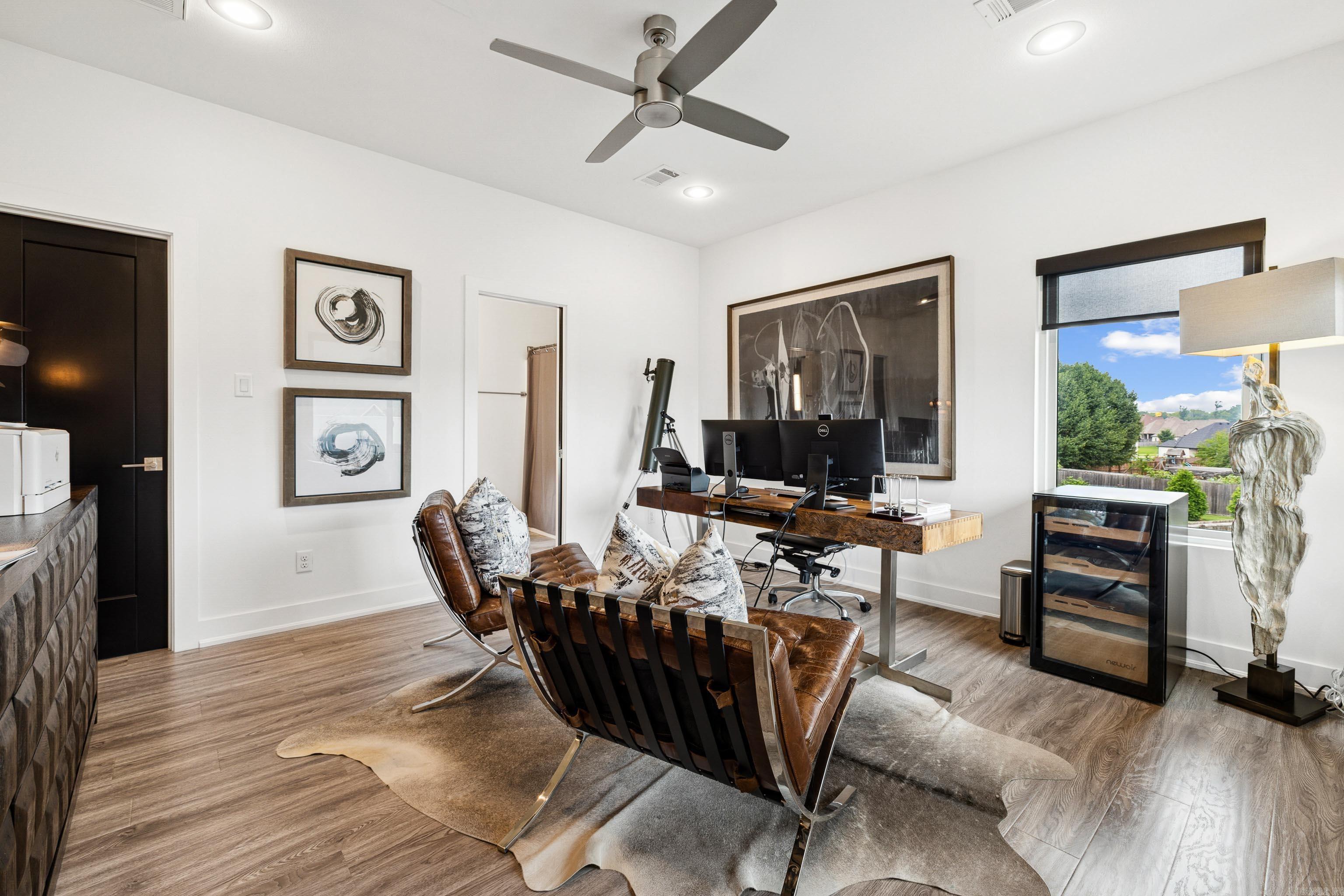 WEST LAKE VILLAGE - Residential