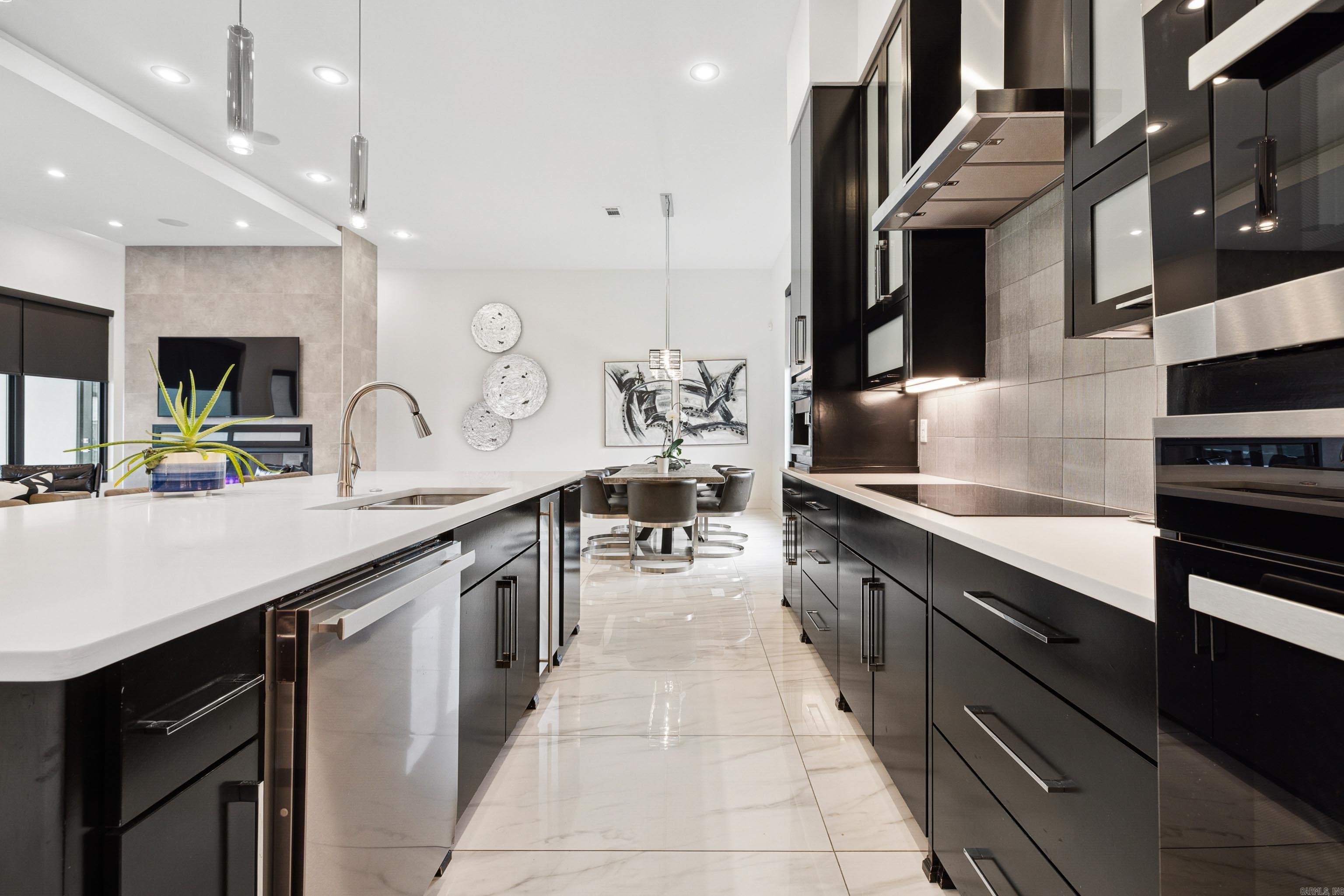 WEST LAKE VILLAGE - Residential