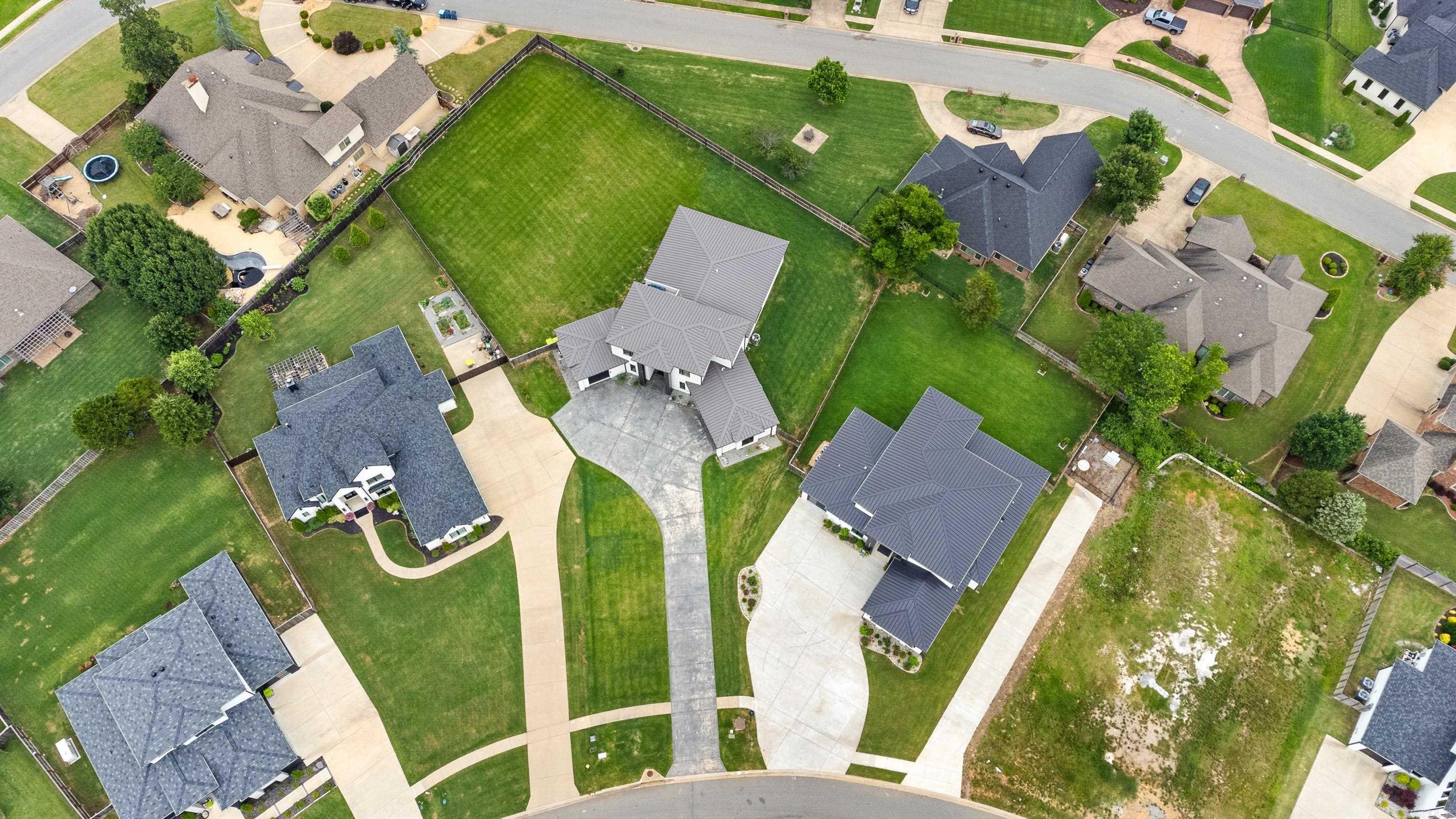 WEST LAKE VILLAGE - Residential