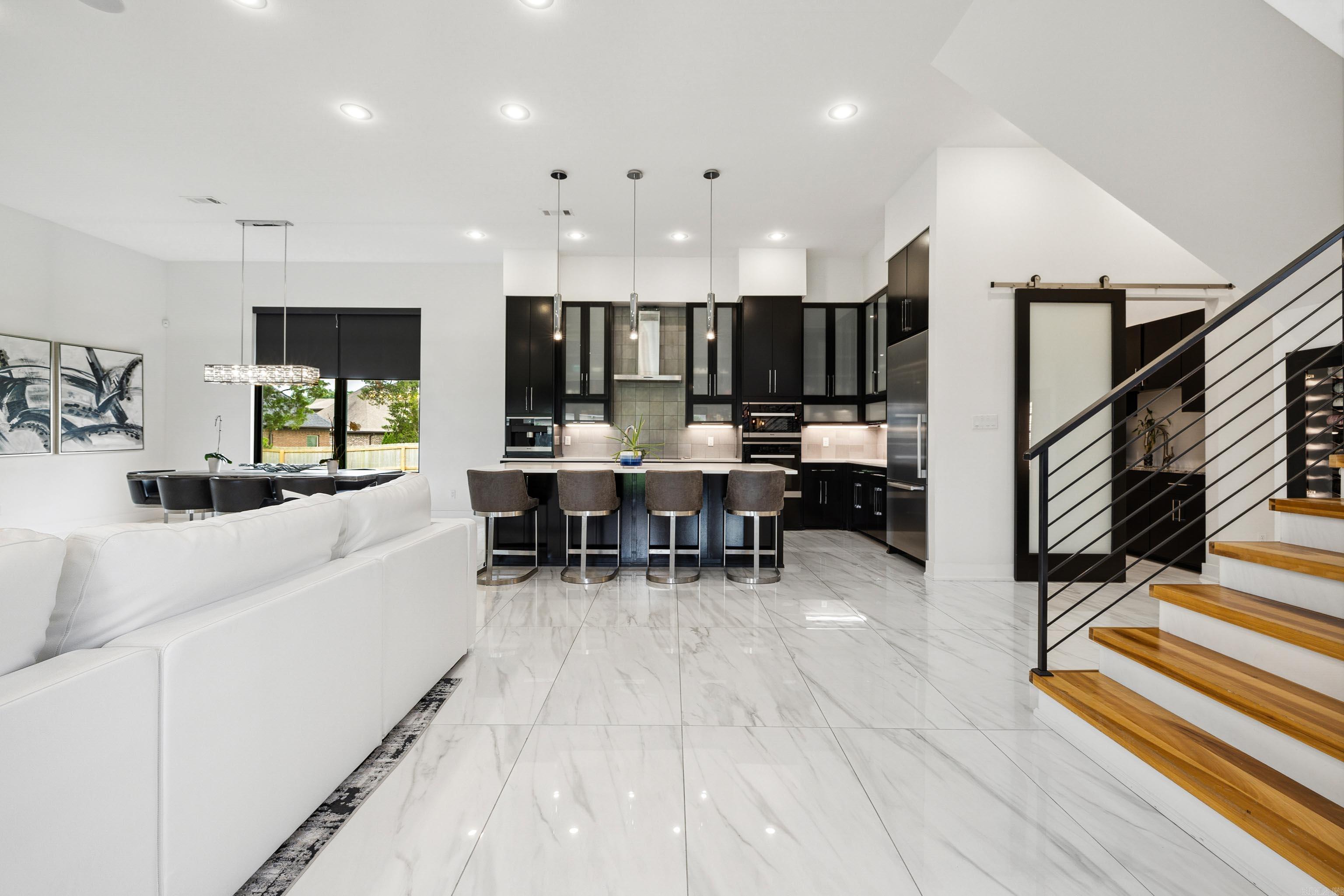 WEST LAKE VILLAGE - Residential