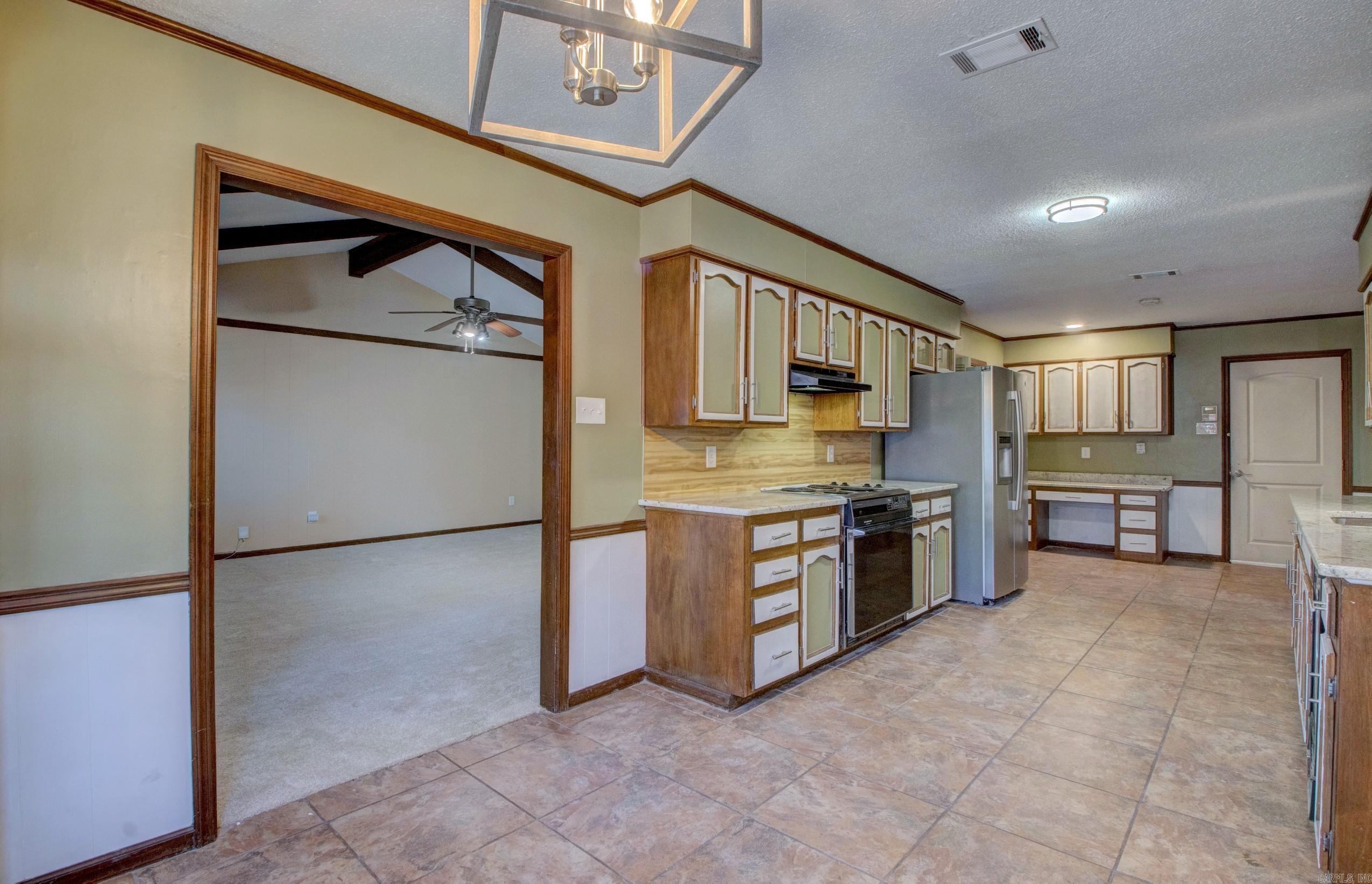 OTTER CREEK COMMUNITY - Residential