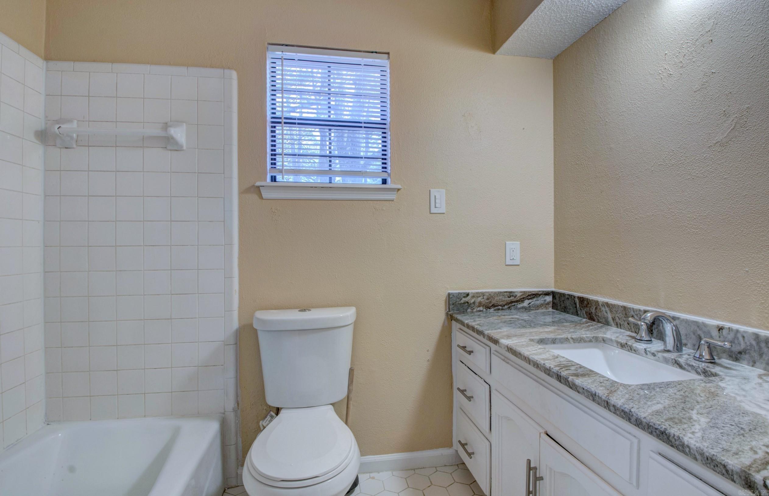 OTTER CREEK COMMUNITY - Residential