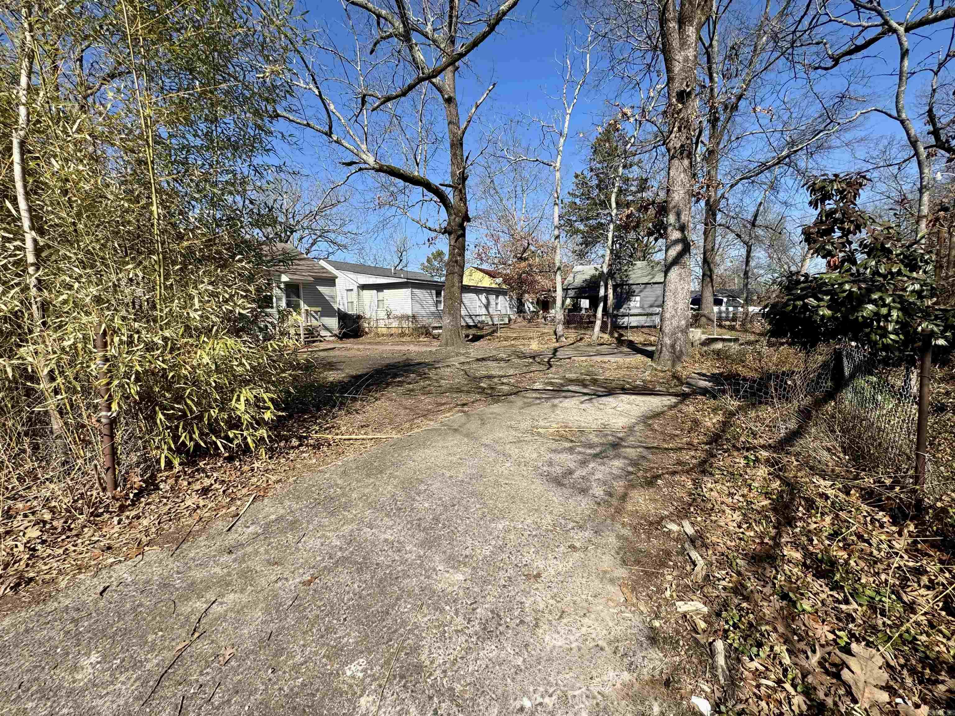 CHERRY & COX - Residential