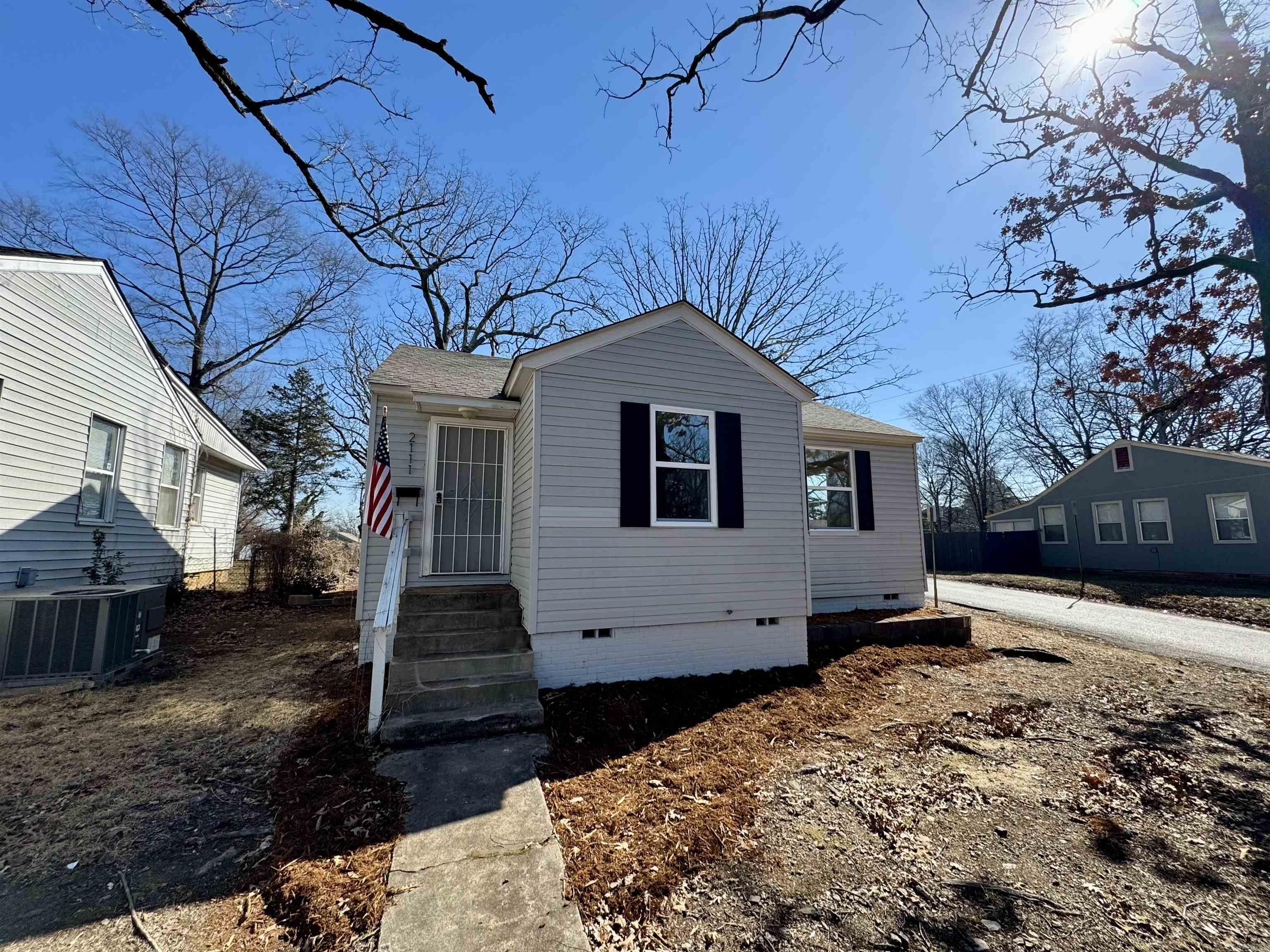 CHERRY & COX - Residential
