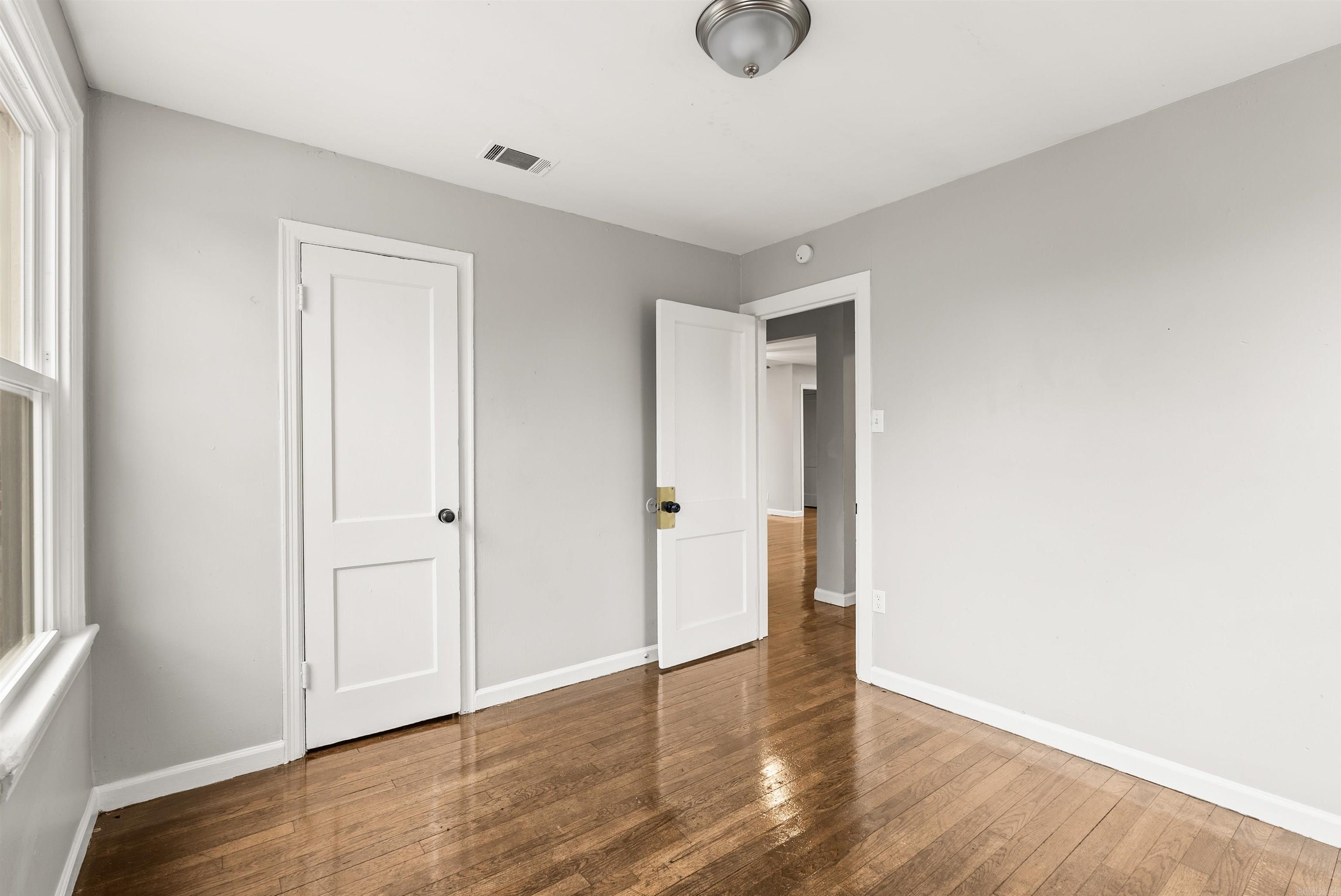 CHERRY & COX - Residential