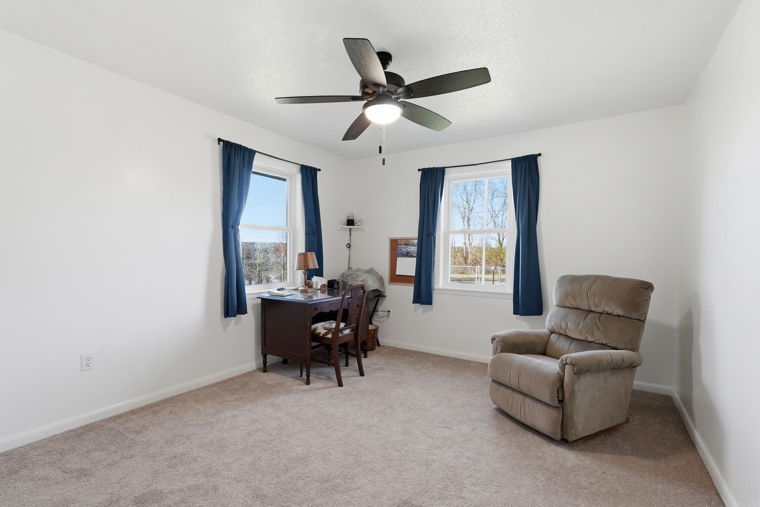 River Drive Estates - Residential