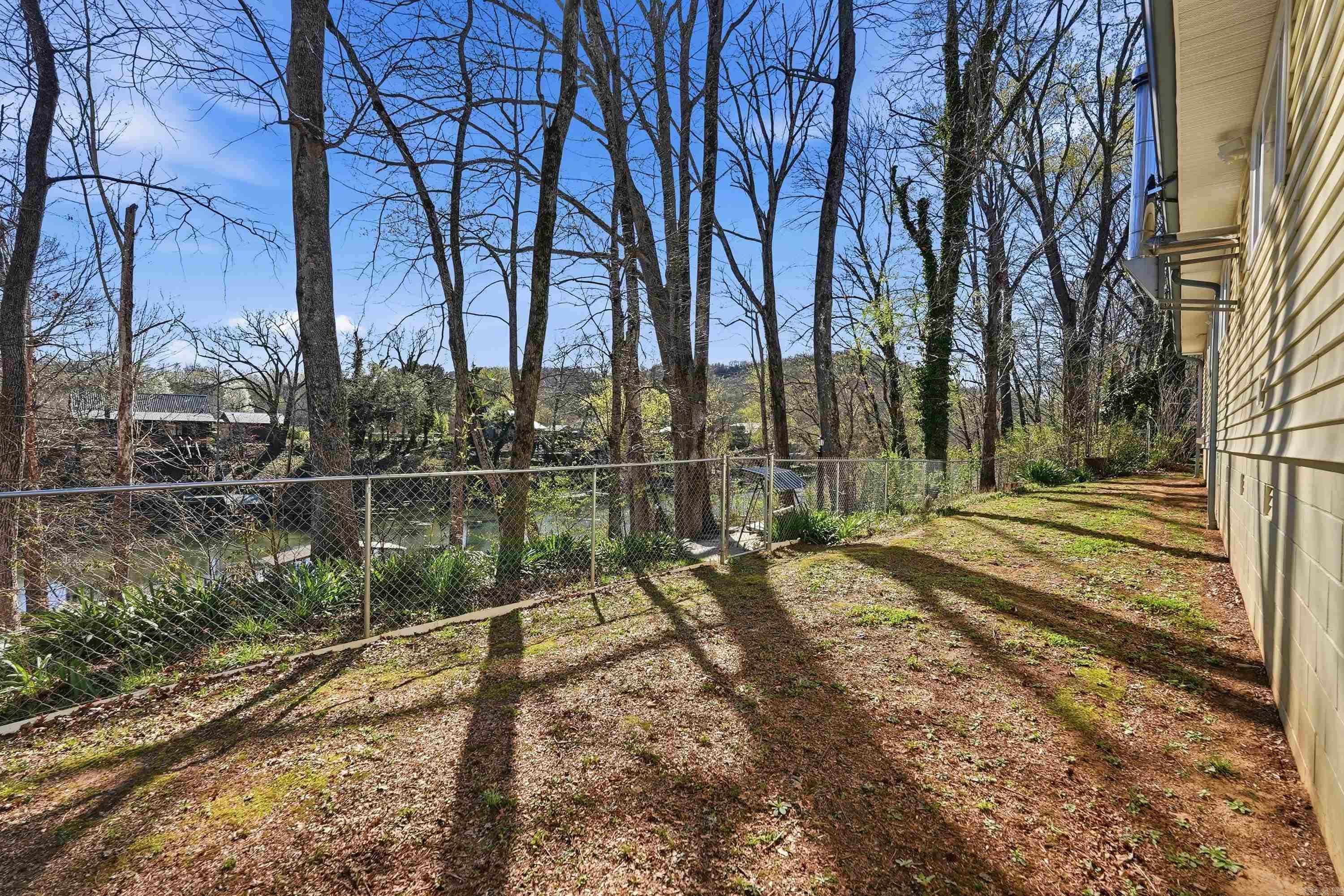 River Drive Estates - Residential