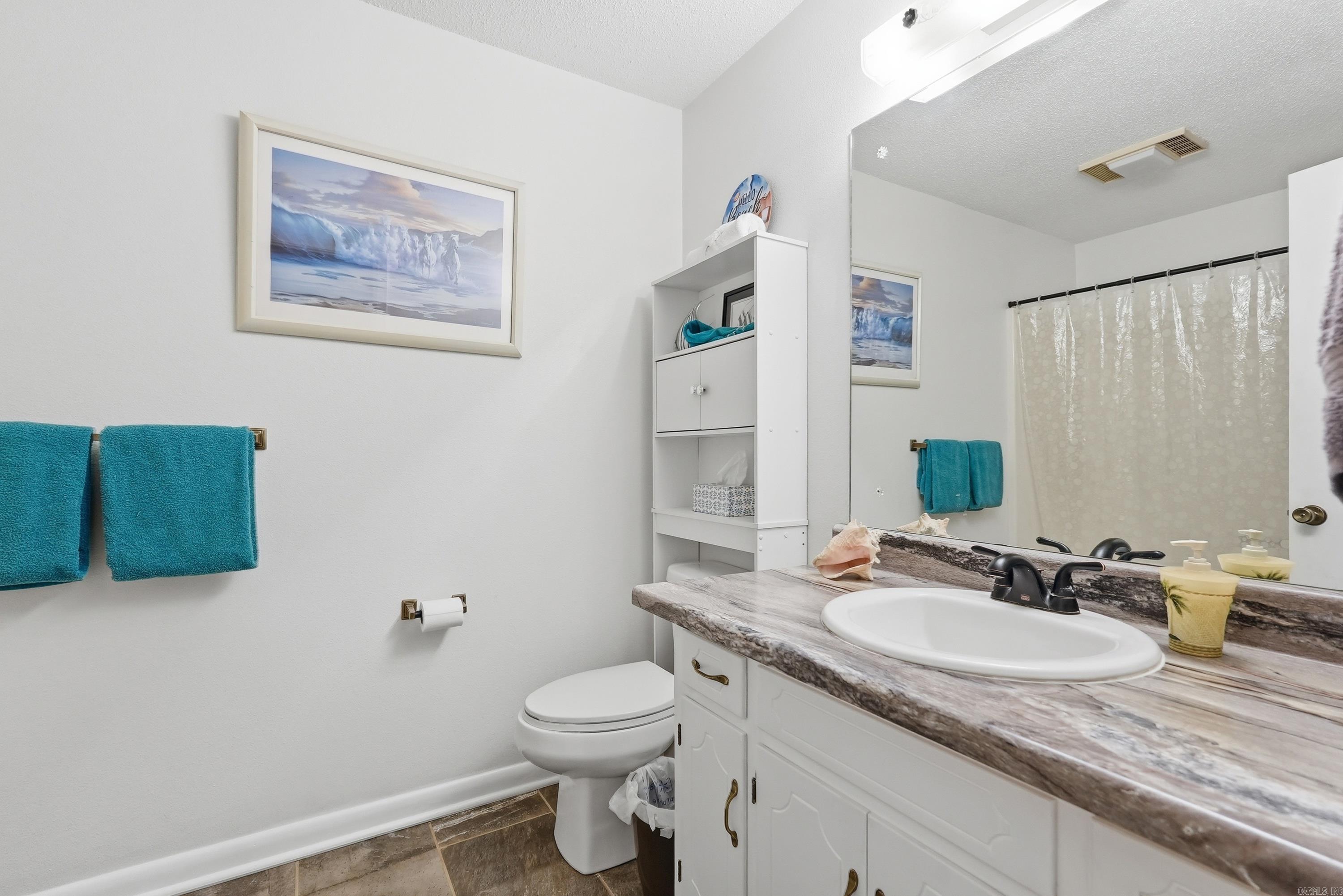 River Drive Estates - Residential