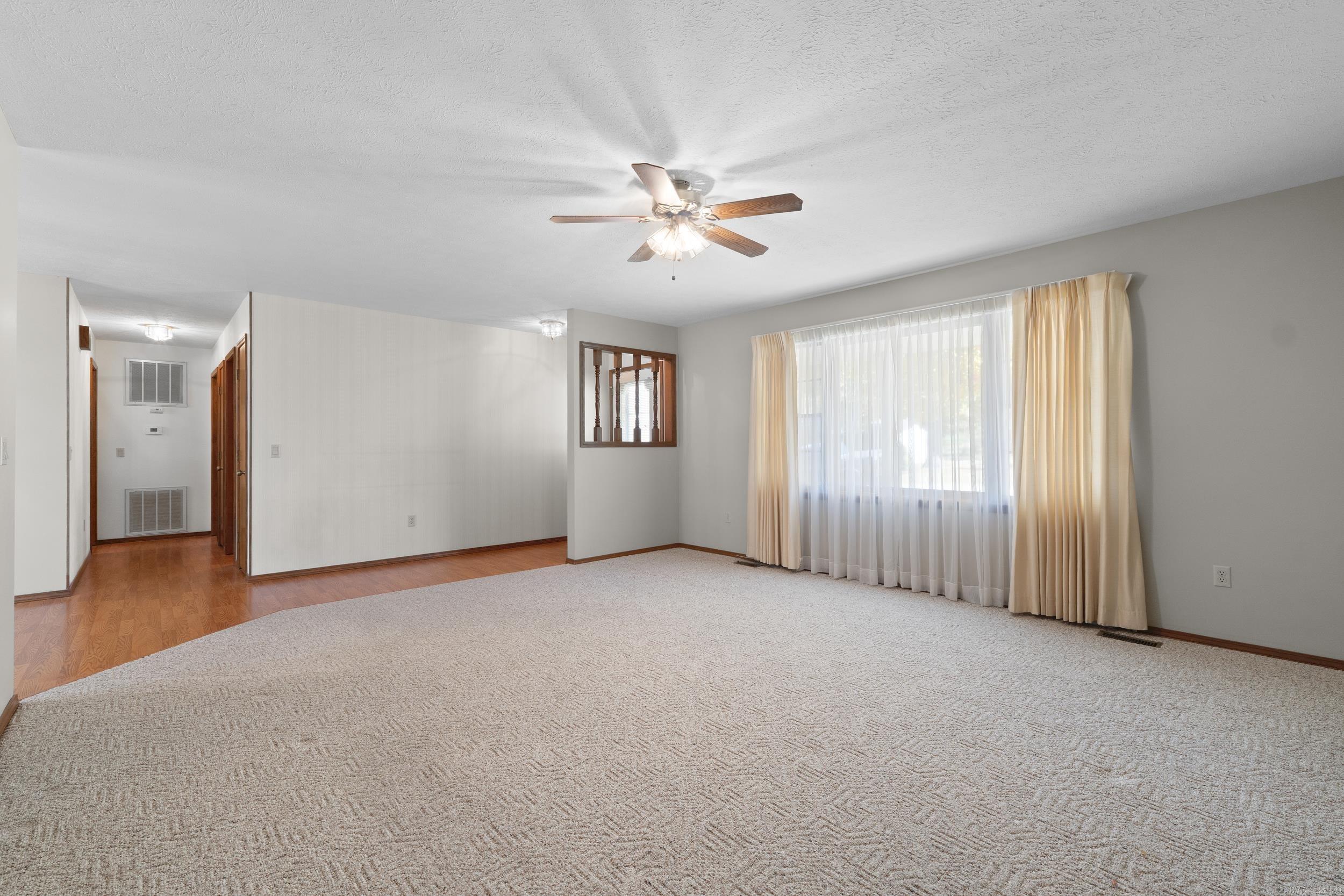 NORTHERN HILLS ESTATES - Residential