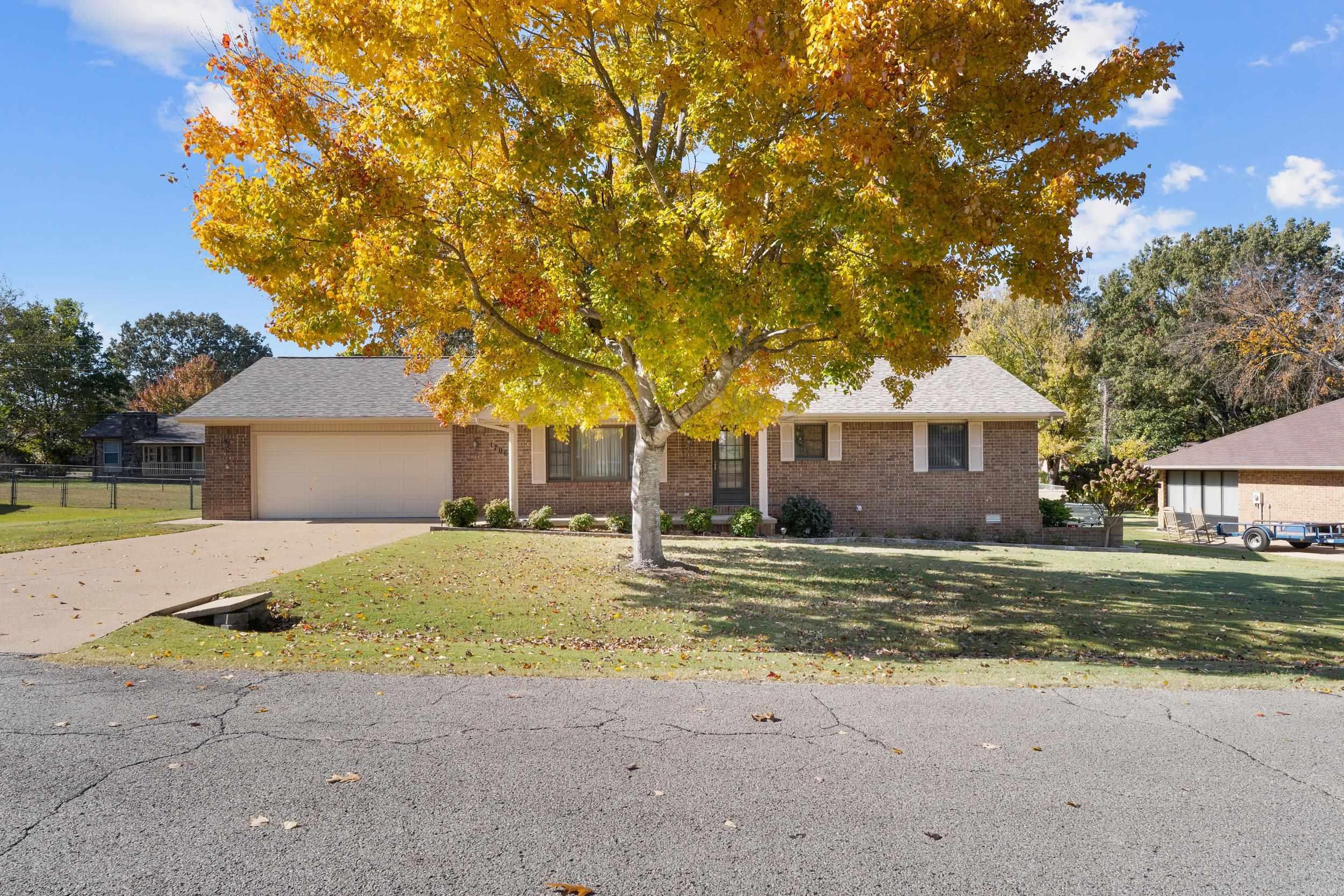 NORTHERN HILLS ESTATES - Residential