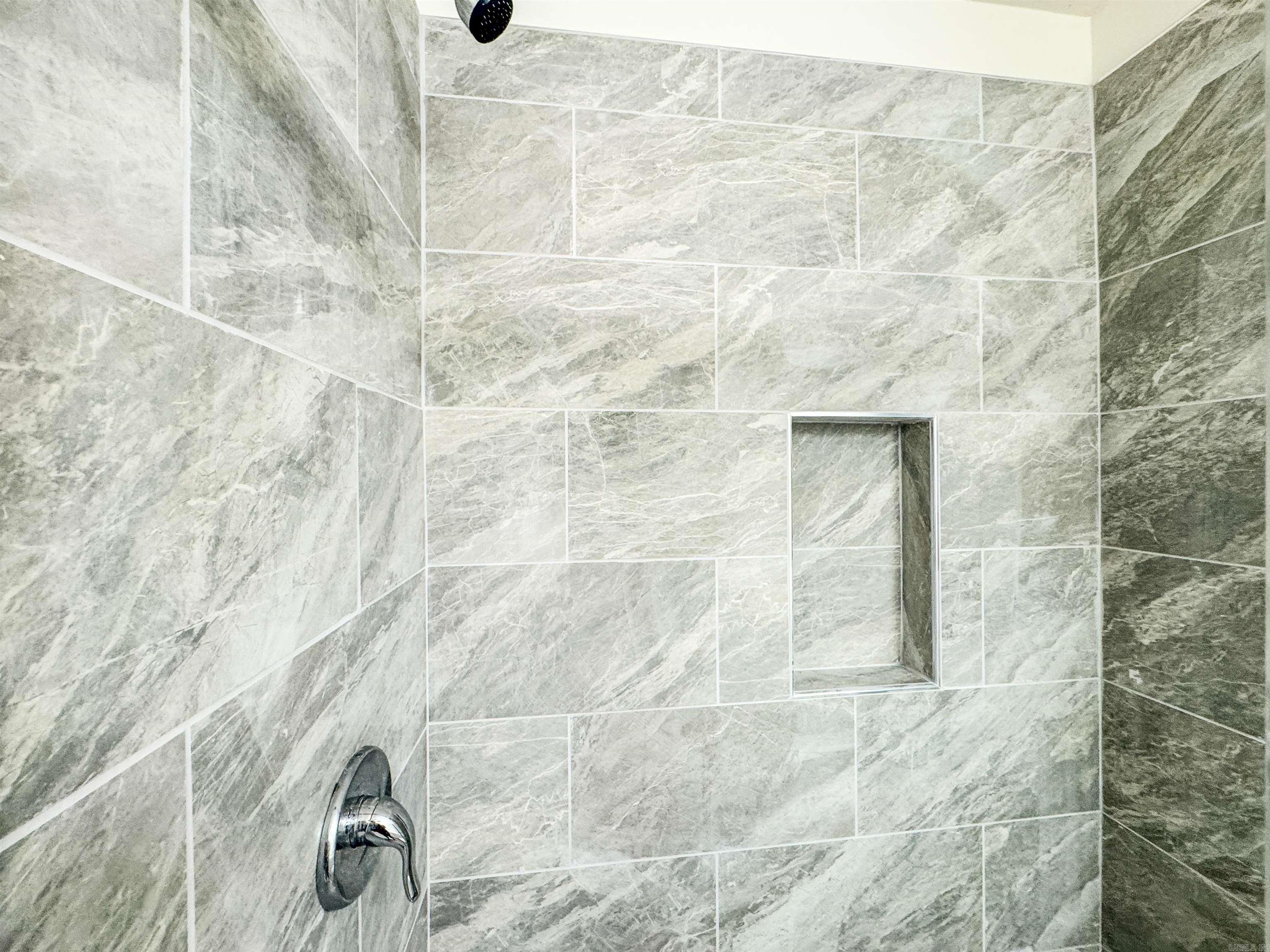 Moore & Martin - Residential Lease