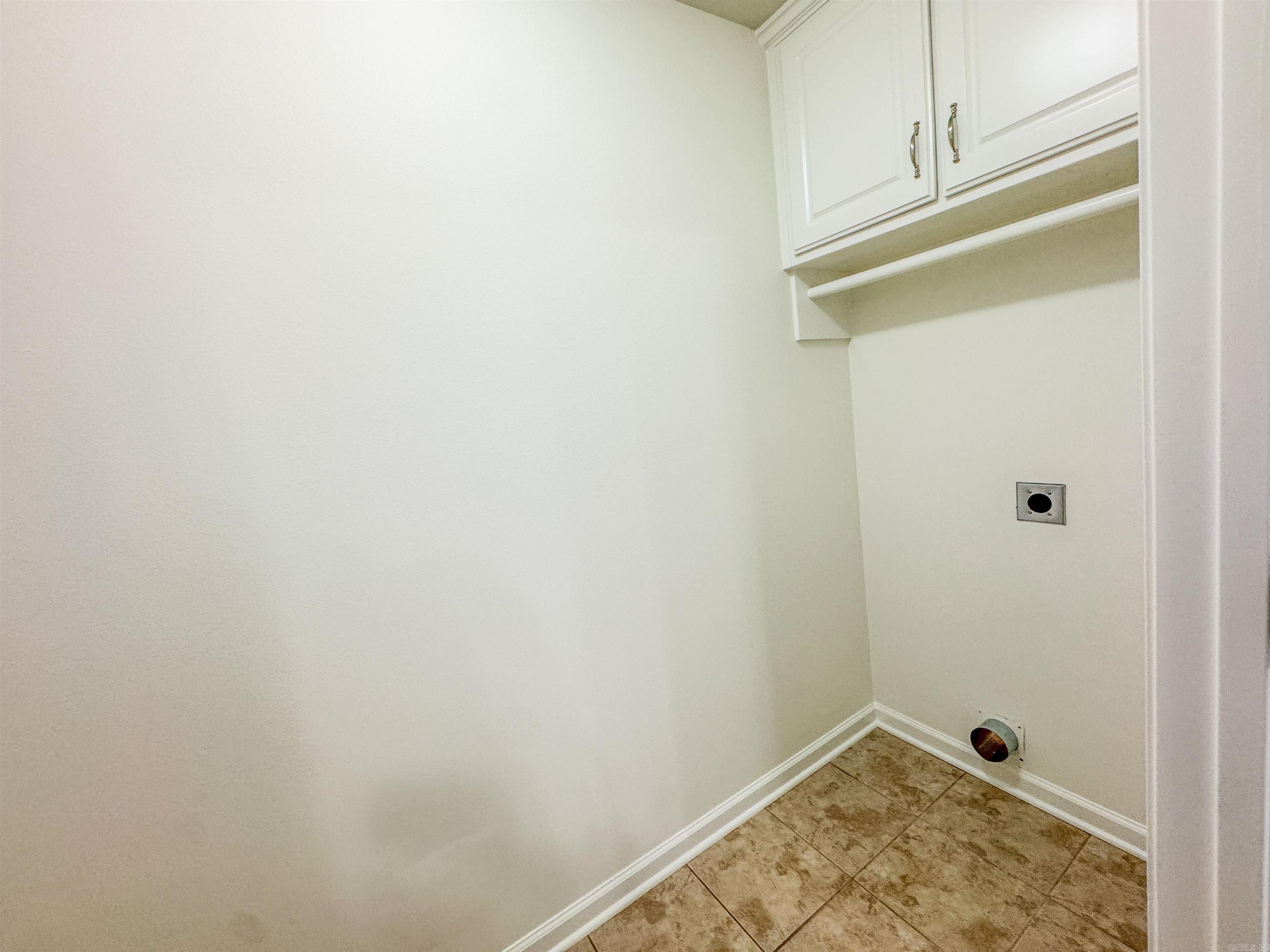 Moore & Martin - Residential Lease