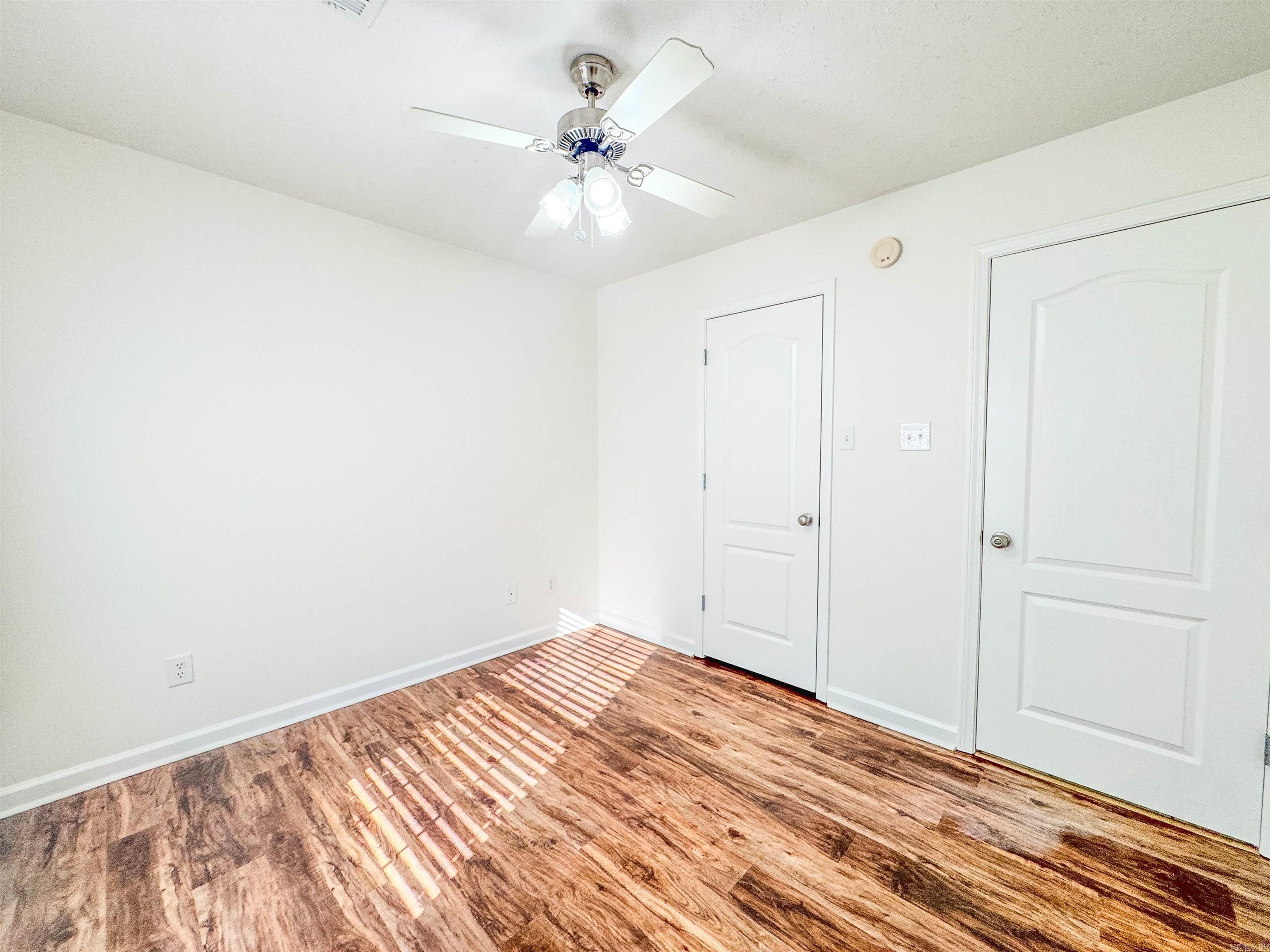 Moore & Martin - Residential Lease