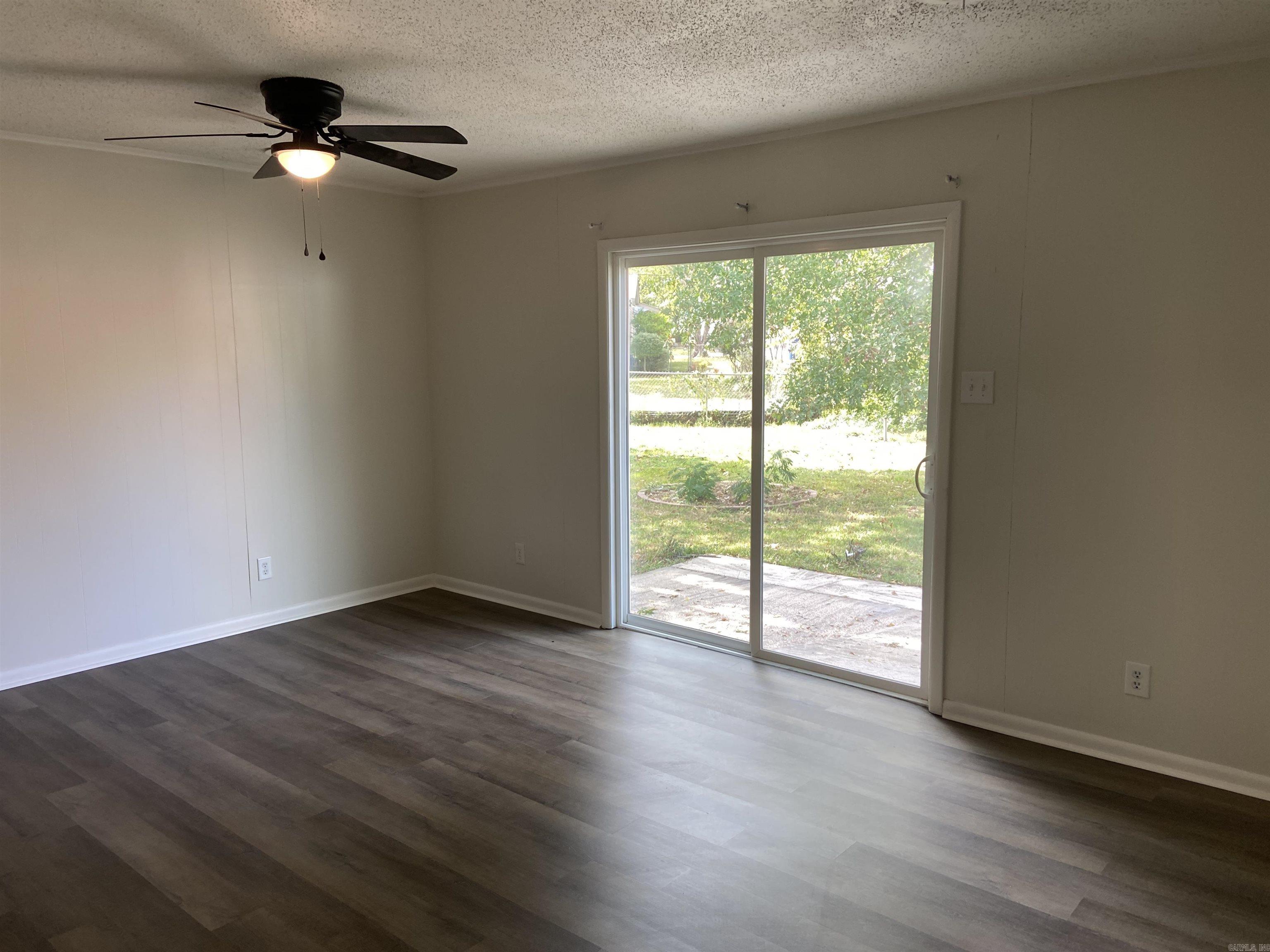 VALLEY VIEW - Residential