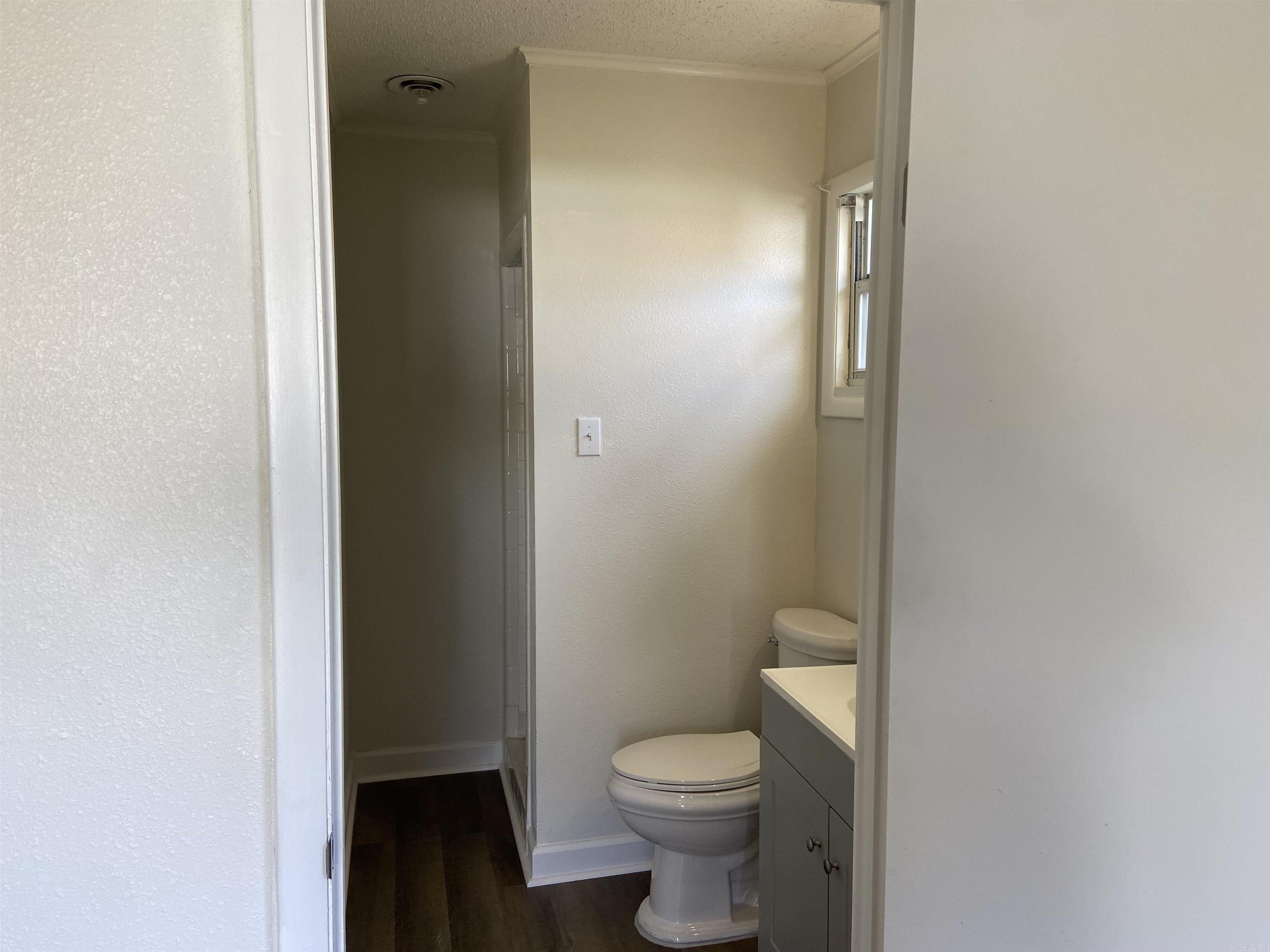 VALLEY VIEW - Residential