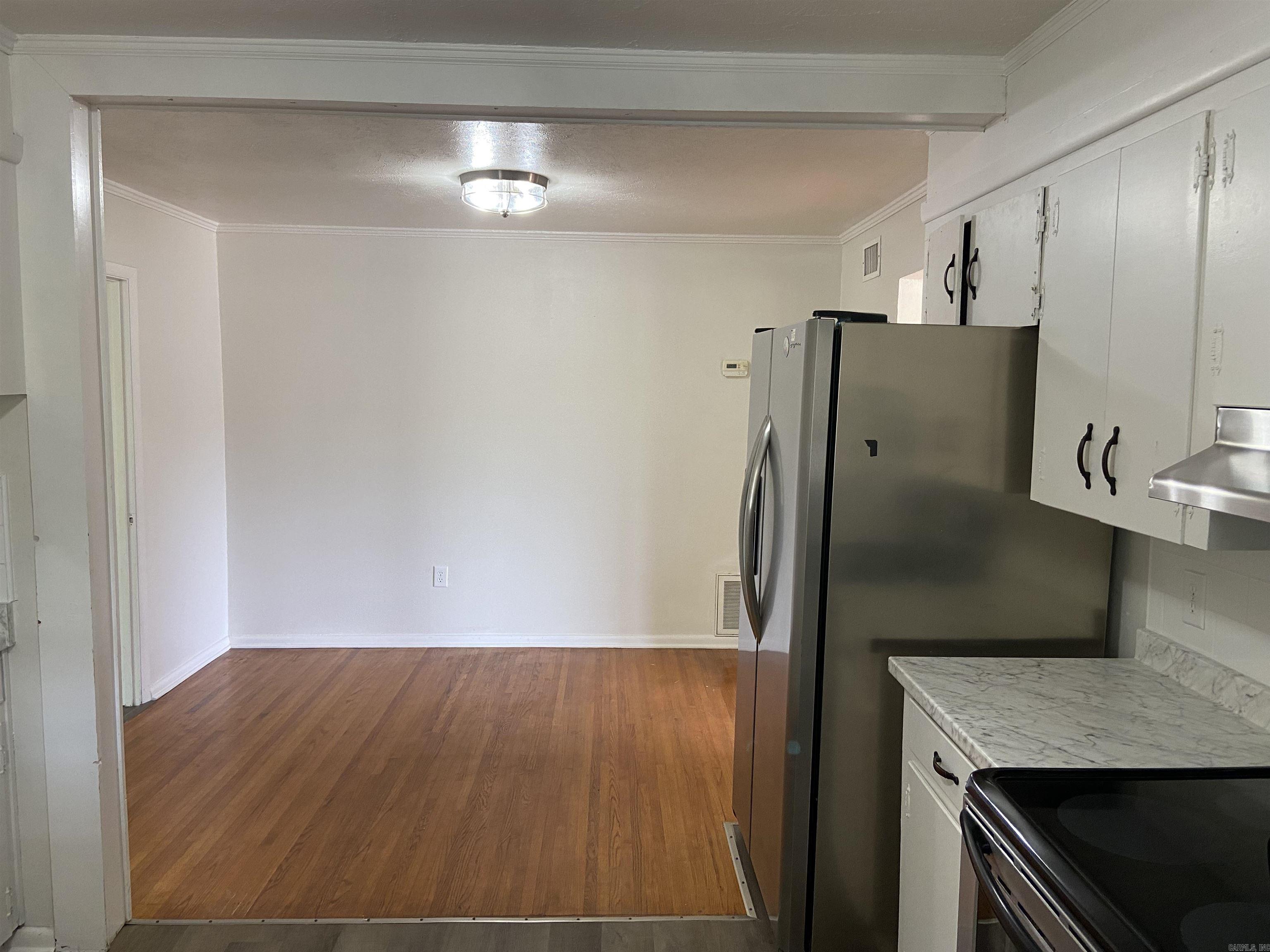 VALLEY VIEW - Residential